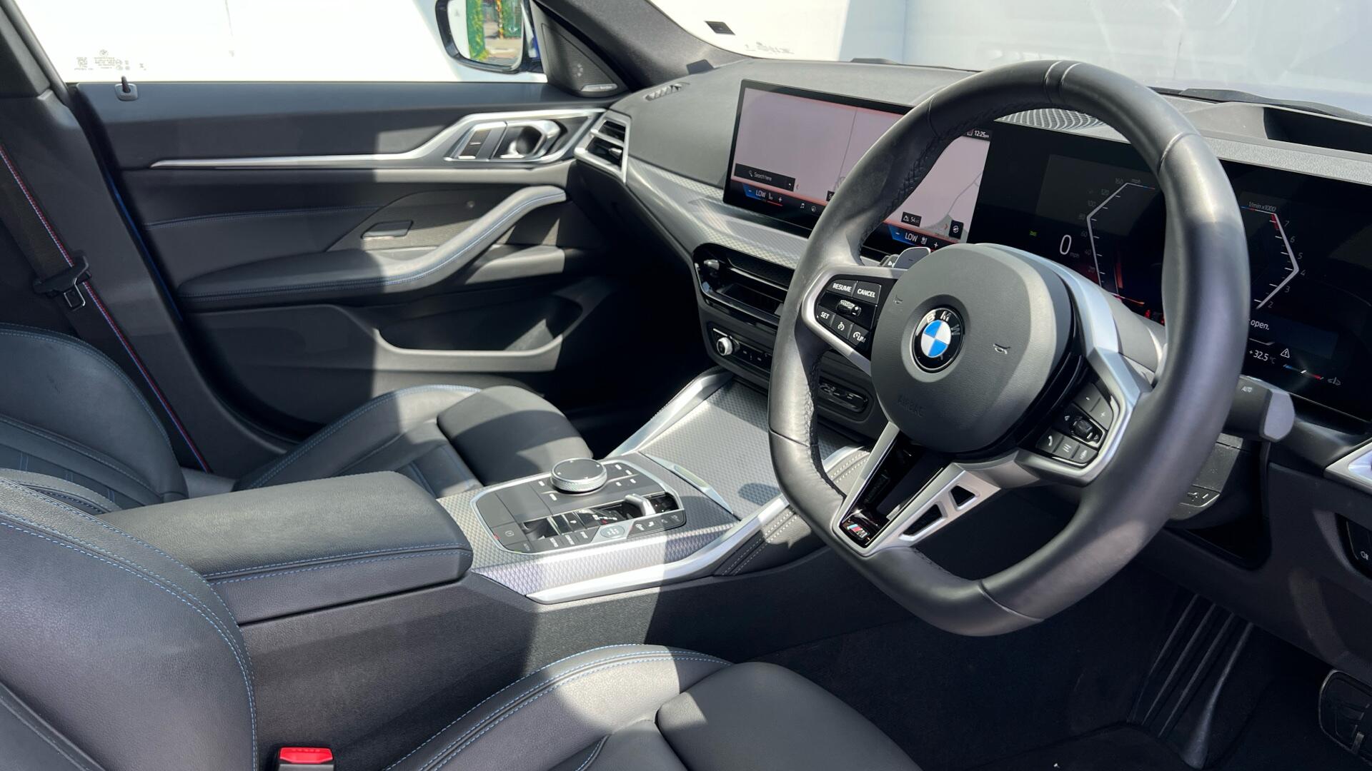 BMW 4 Series view 6