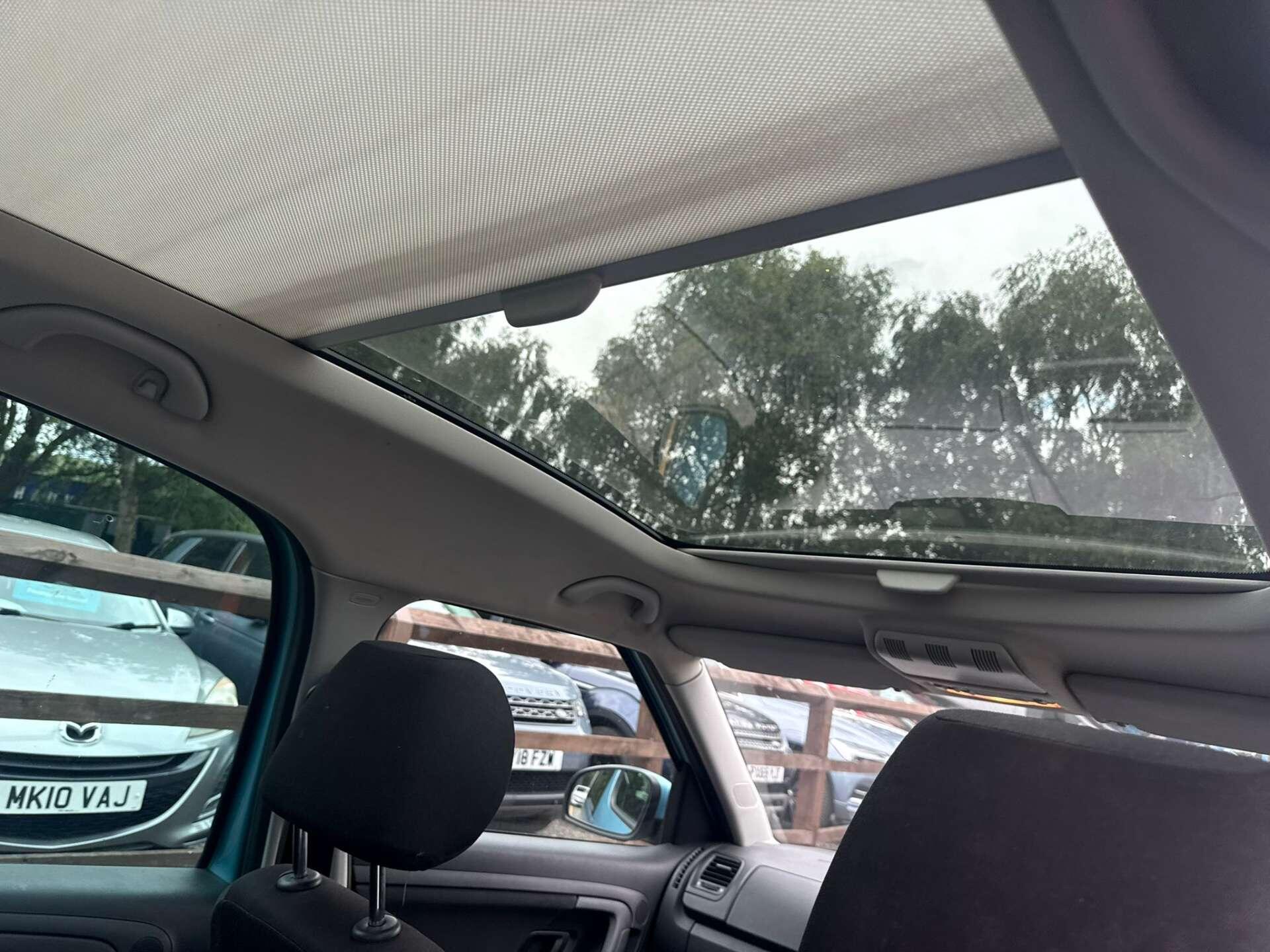 Skoda Roomster view 13