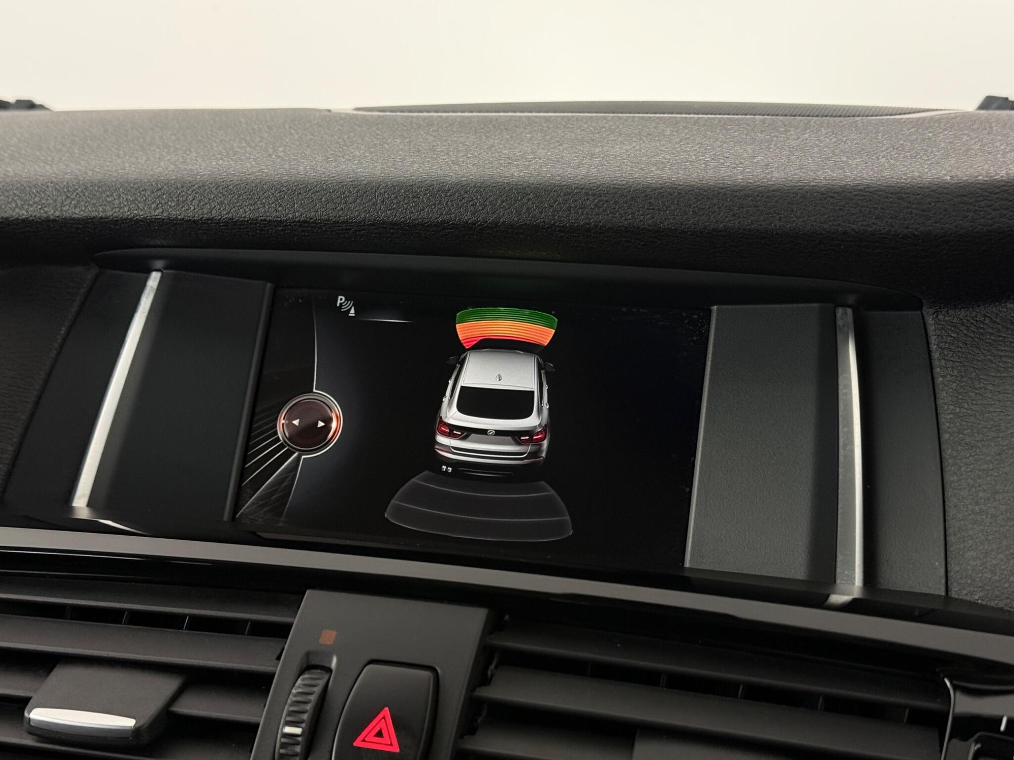 BMW X4 view 27
