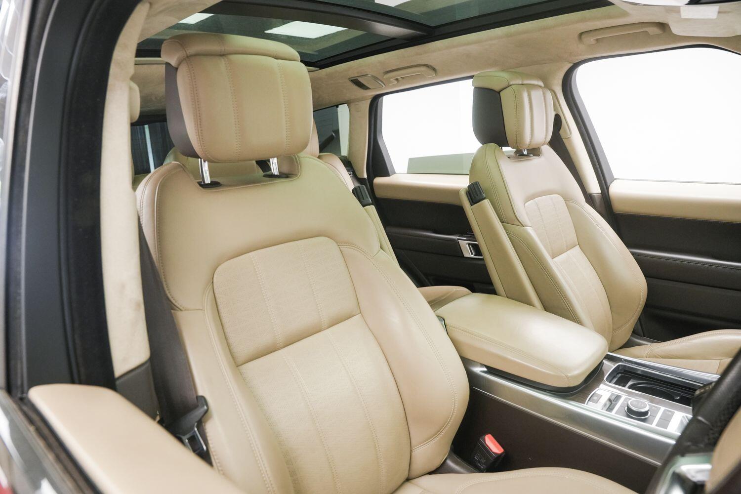 Land Rover Range Rover Sport view 12
