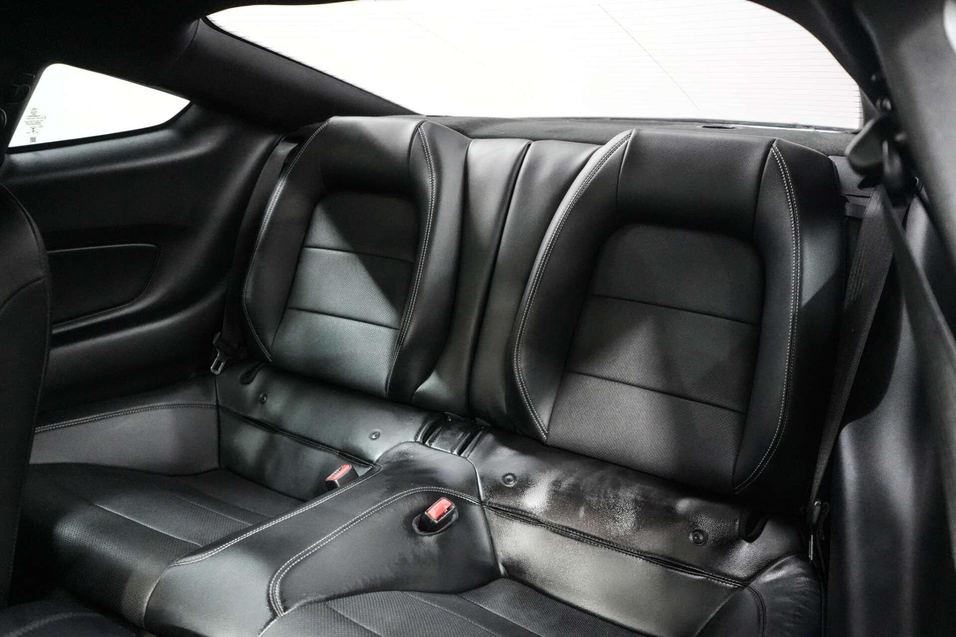 Ford Mustang view 20