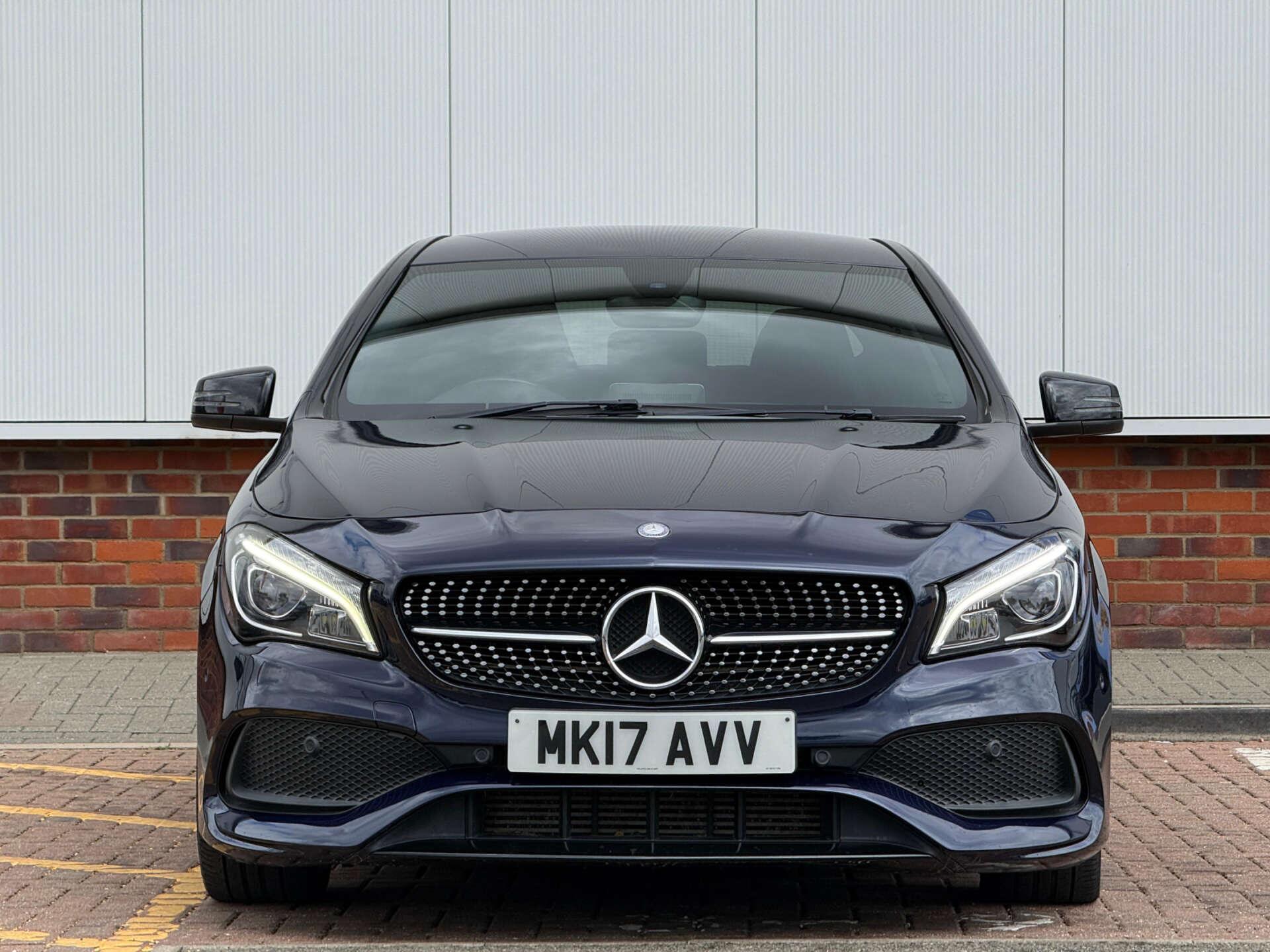 Mercedes-Benz Cla view 2
