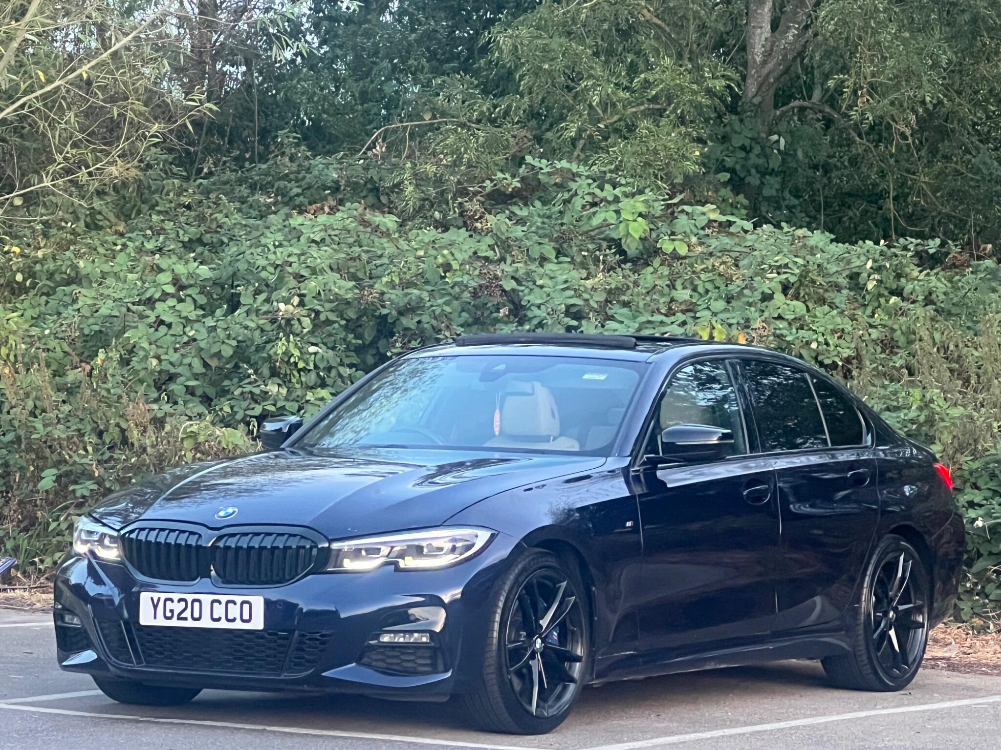 BMW 3 Series view 5