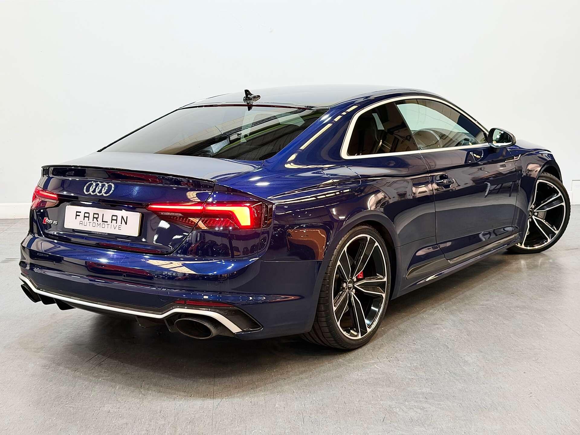 Audi RS5 view 25