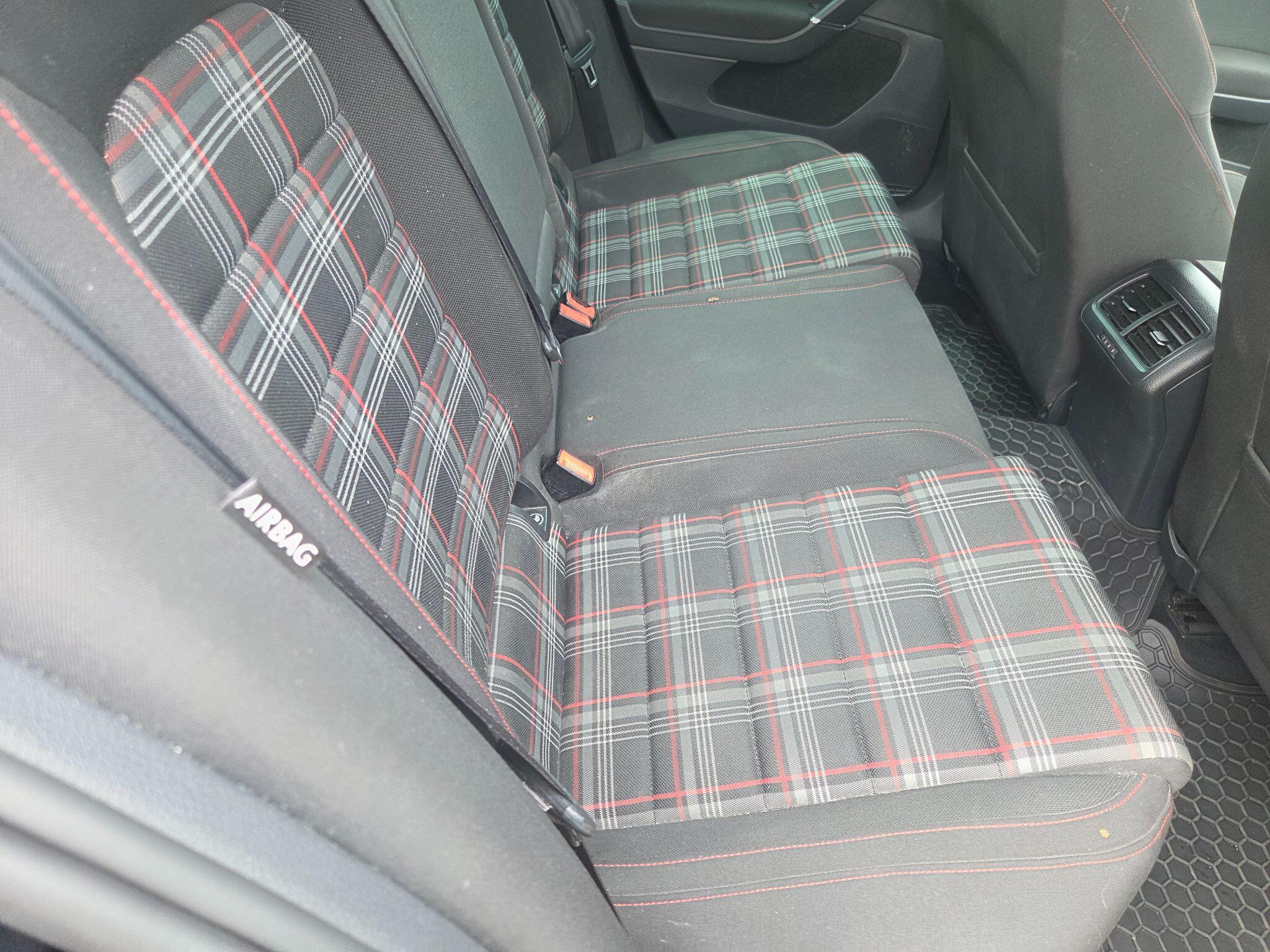 Volkswagen Golf view 15