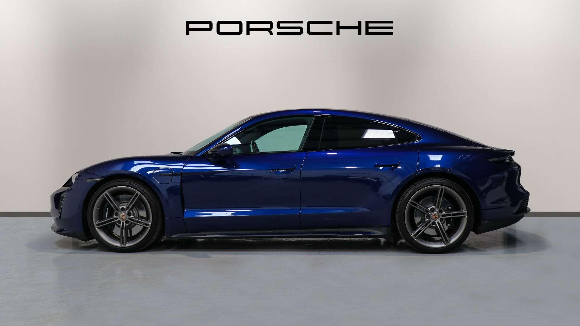 Porsche Taycan view 7