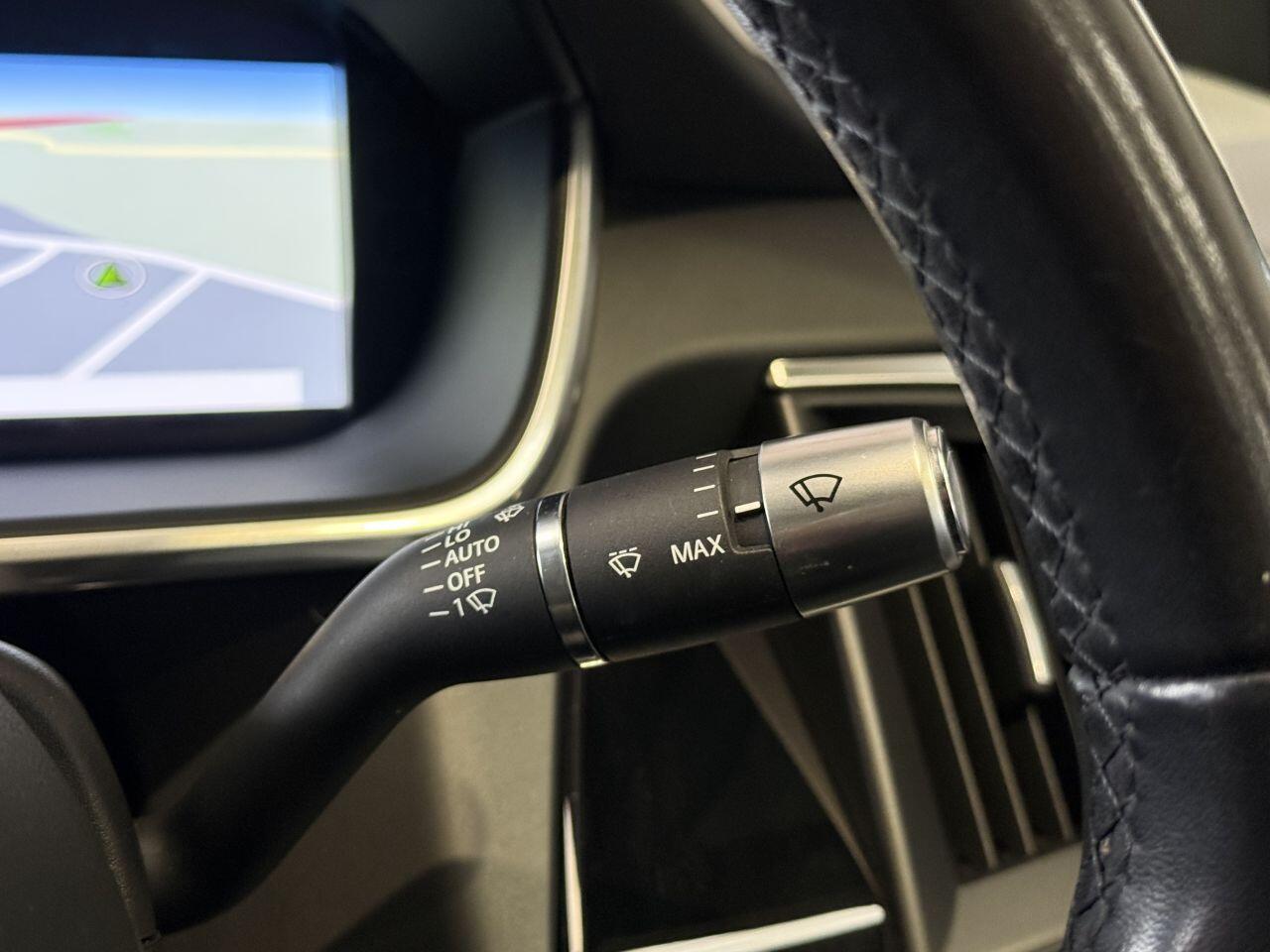 Jaguar I-Pace view 42
