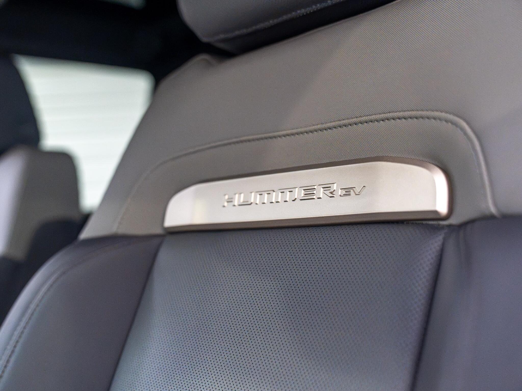 Hummer H3 view 16