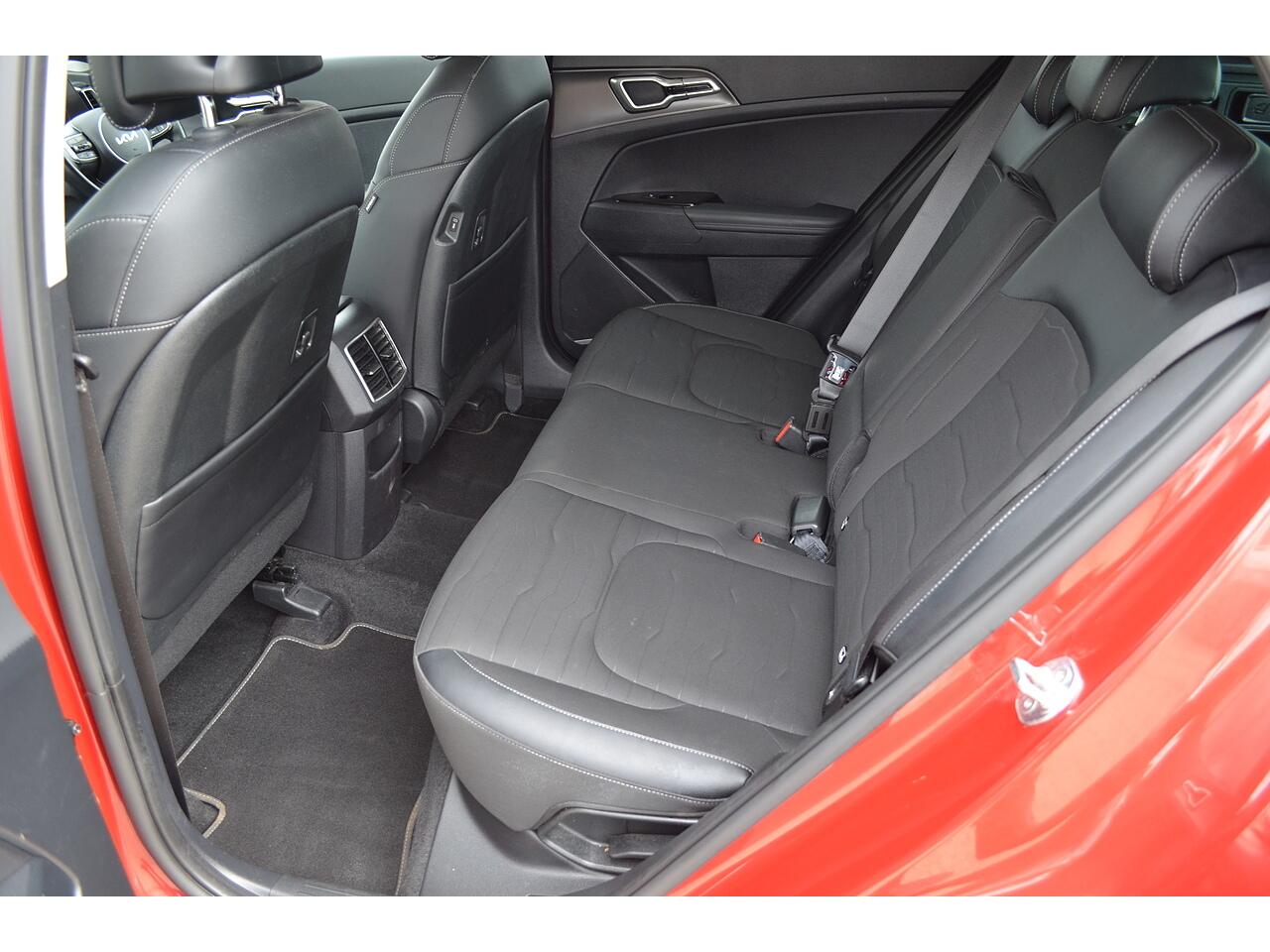 Kia Sportage view 22