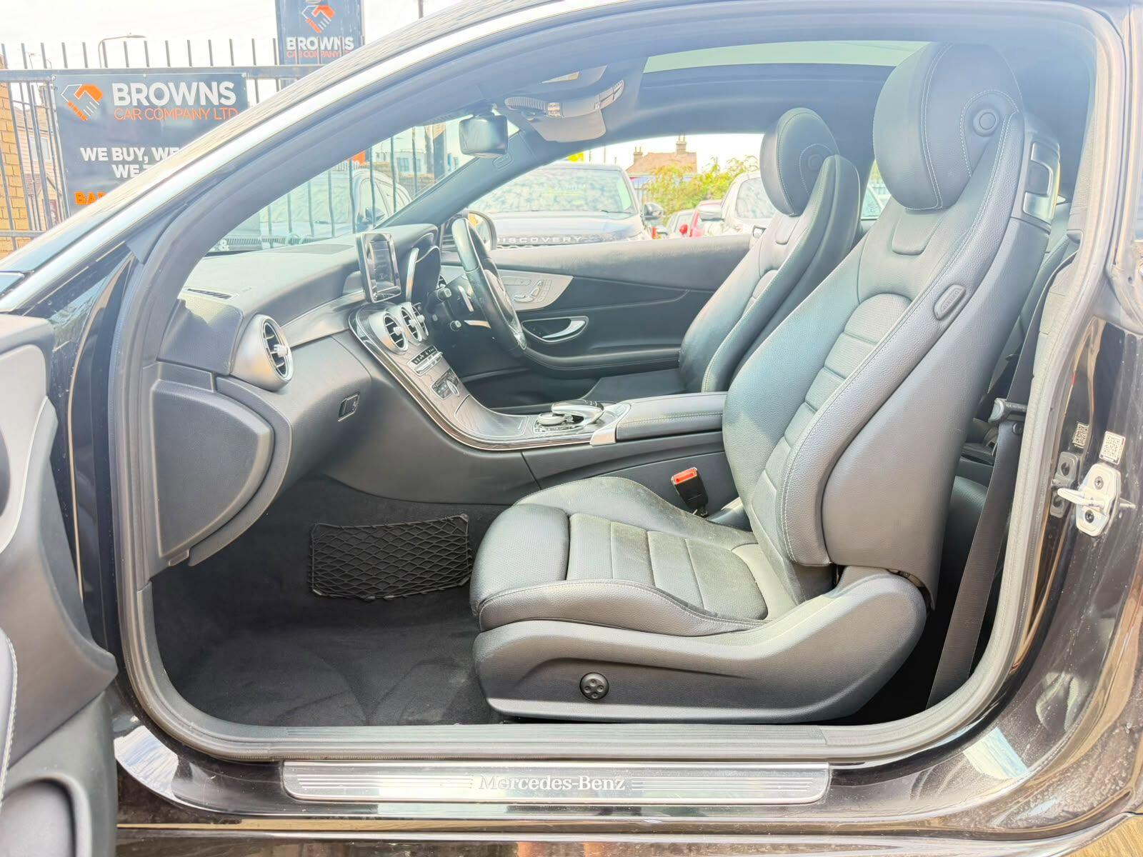 Mercedes-Benz C-Class view 10