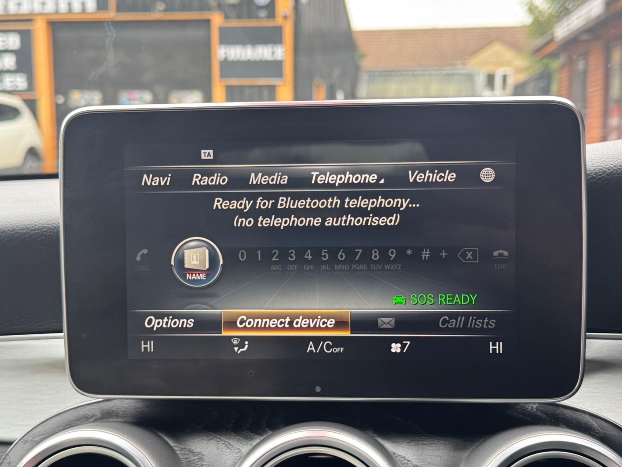 Mercedes-Benz C Class view 33