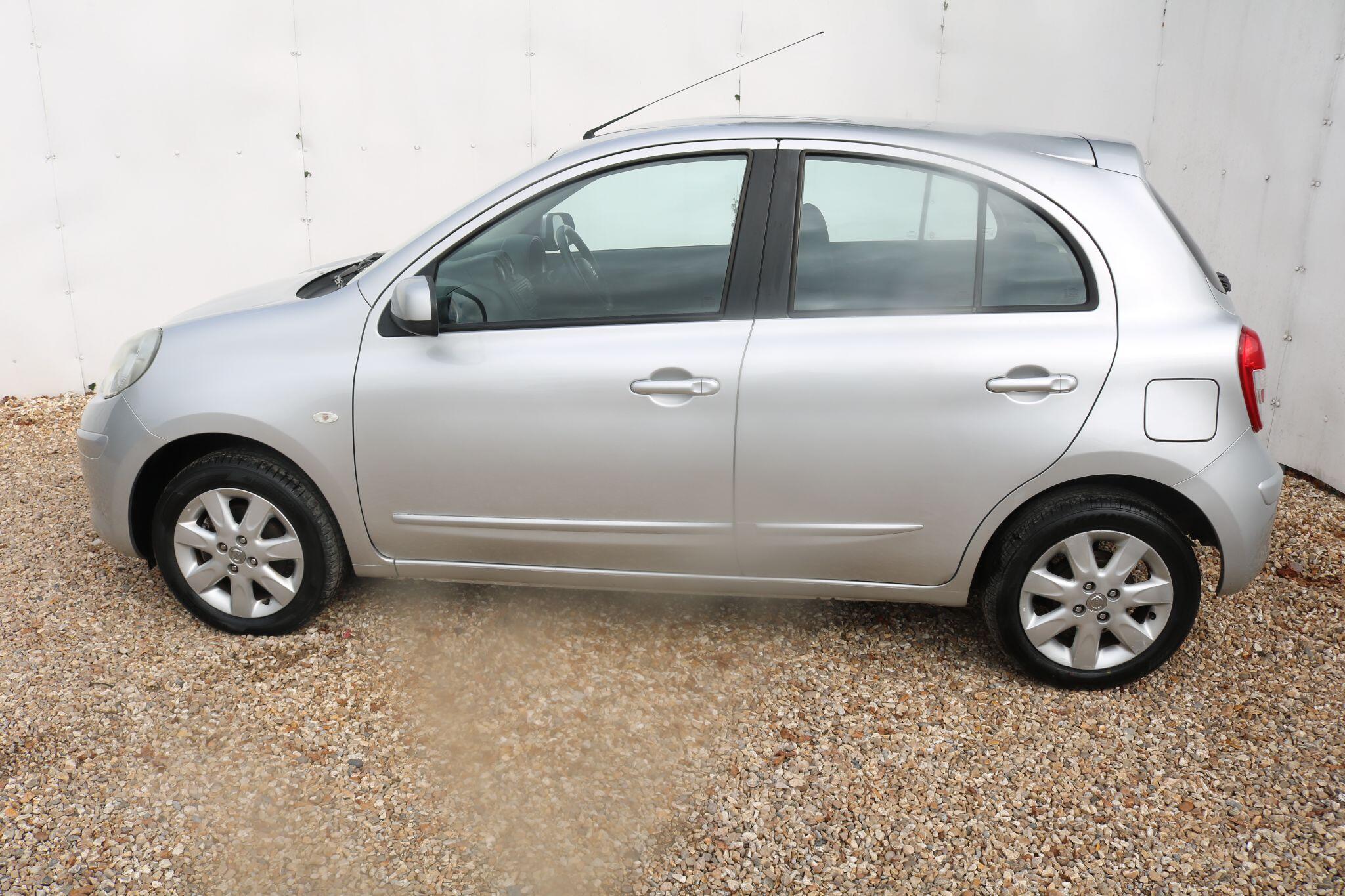 Nissan Micra view 4