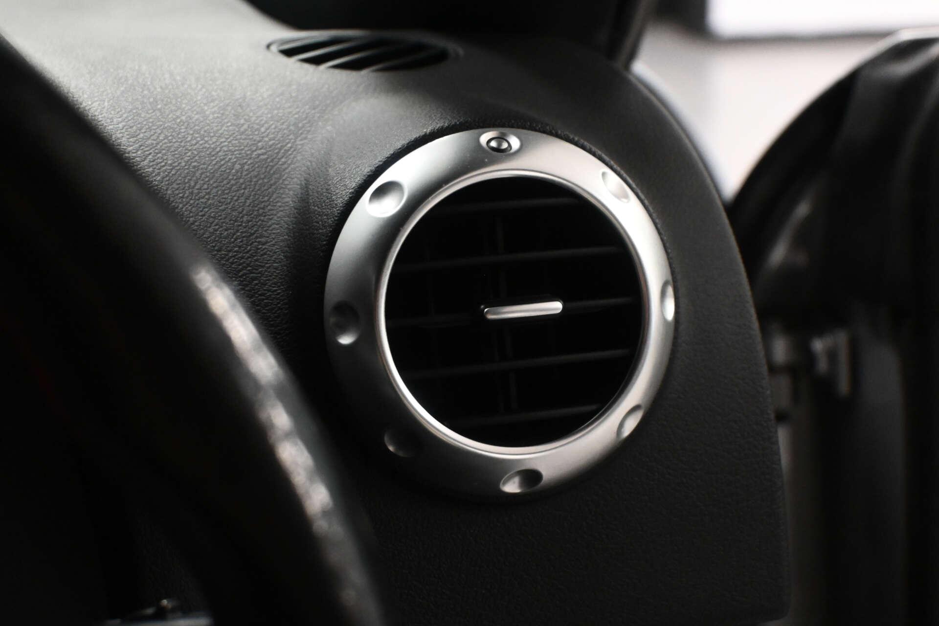 Audi TT view 64