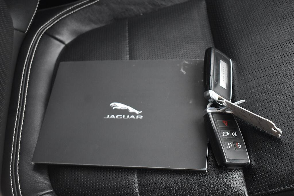 Jaguar E-Pace view 69