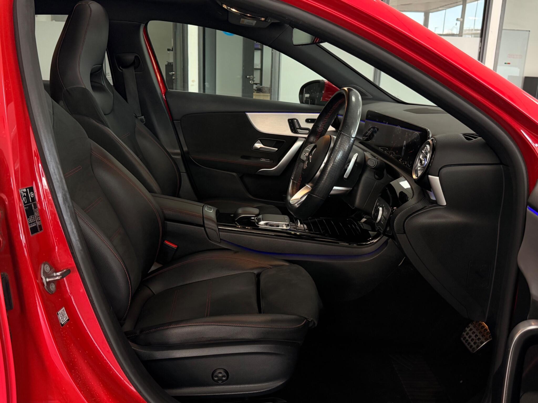 Mercedes-Benz A-Class view 17