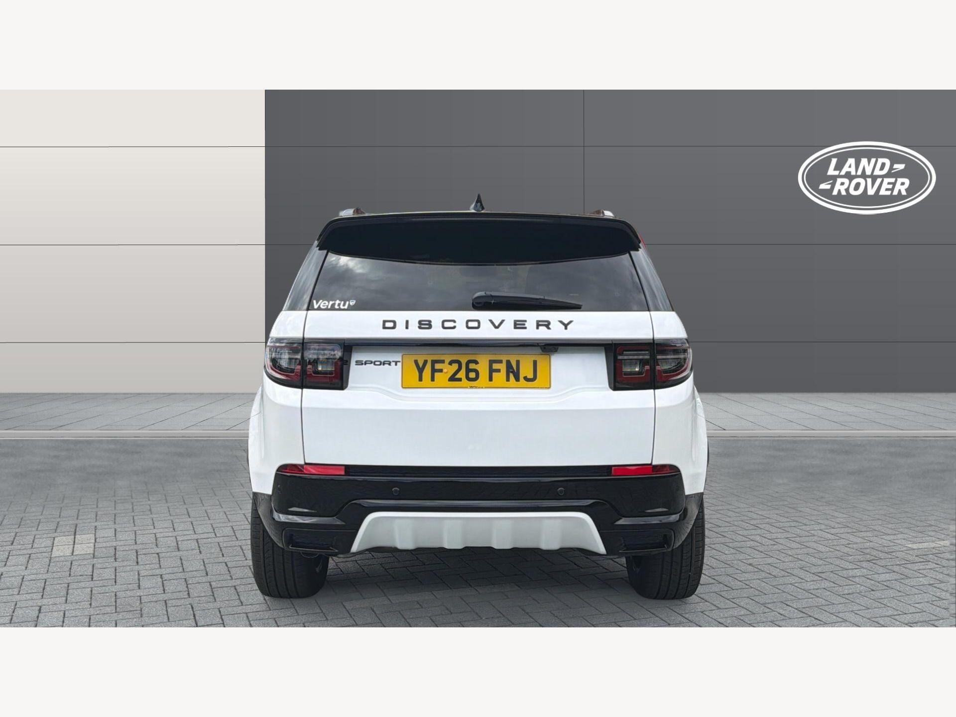 Land Rover Discovery Sport view 7