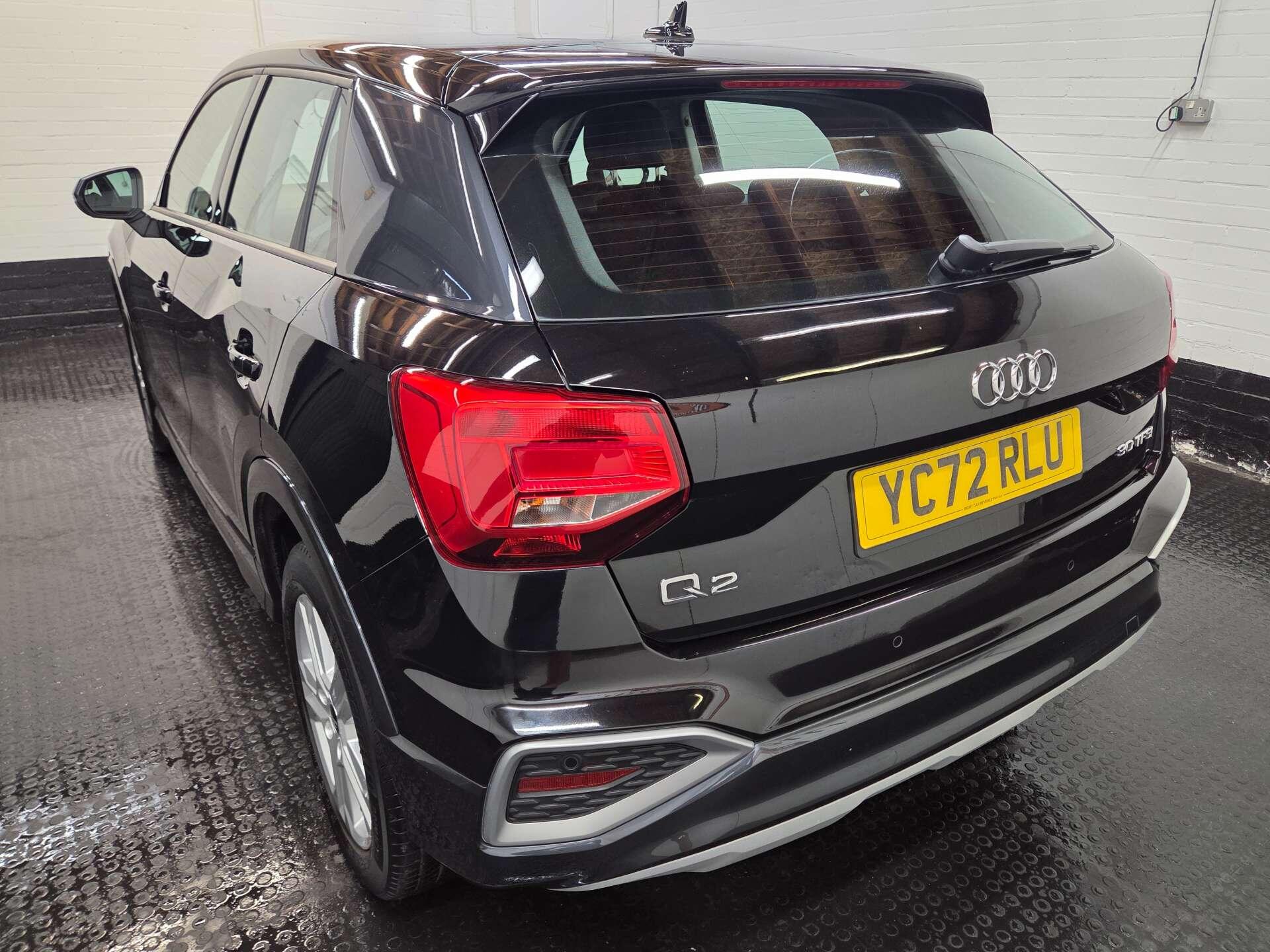 Audi Q2 view 5