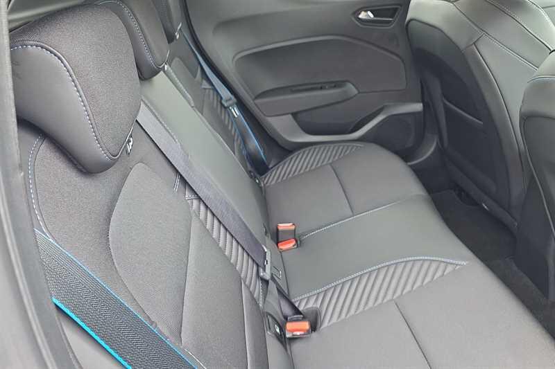 Renault Clio view 28