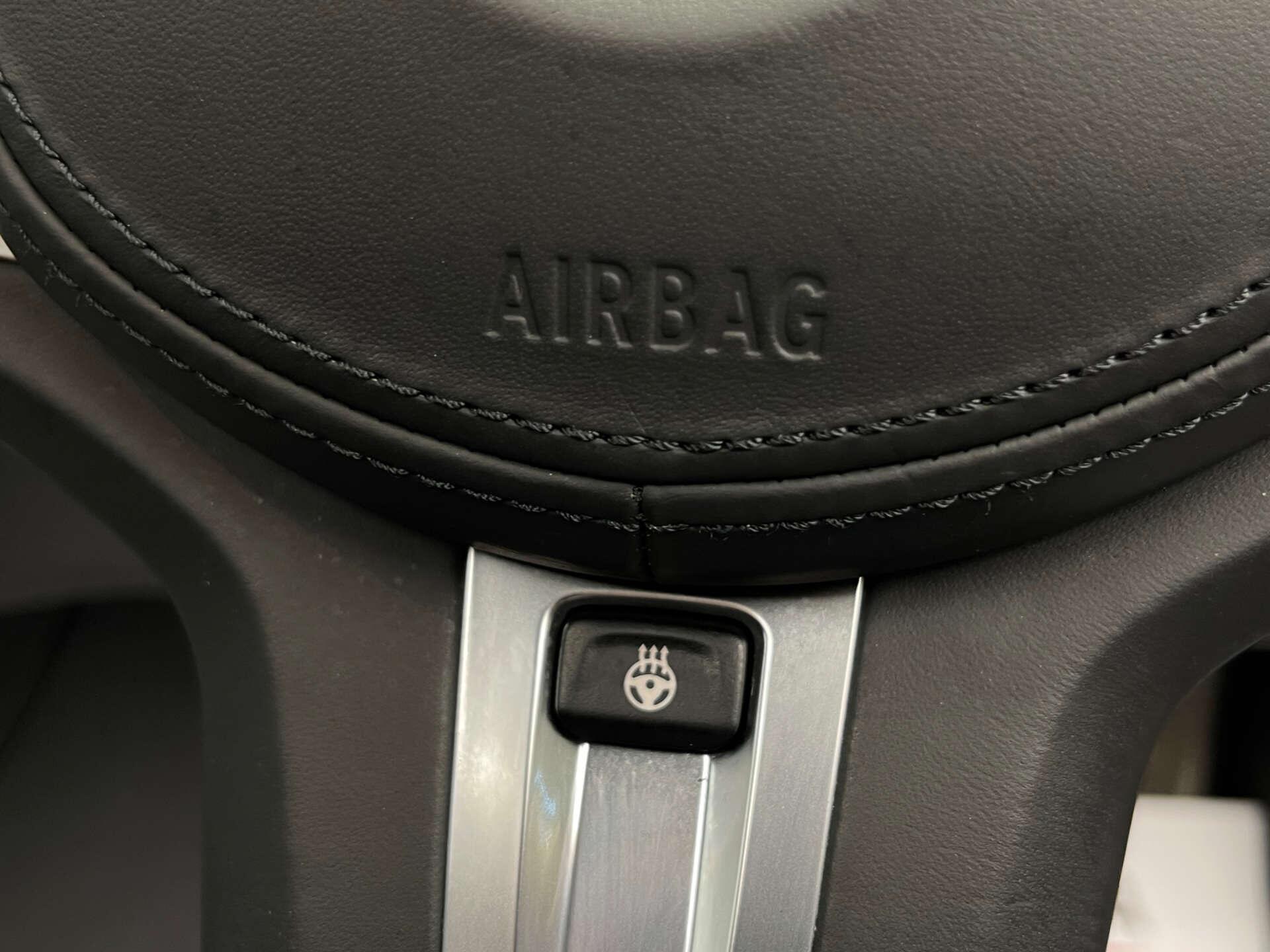 BMW 3 Series view 20
