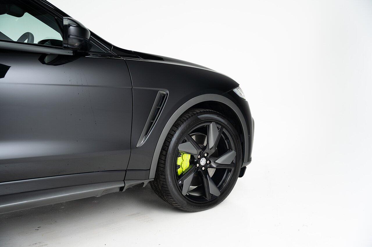 Jaguar F-Pace view 24