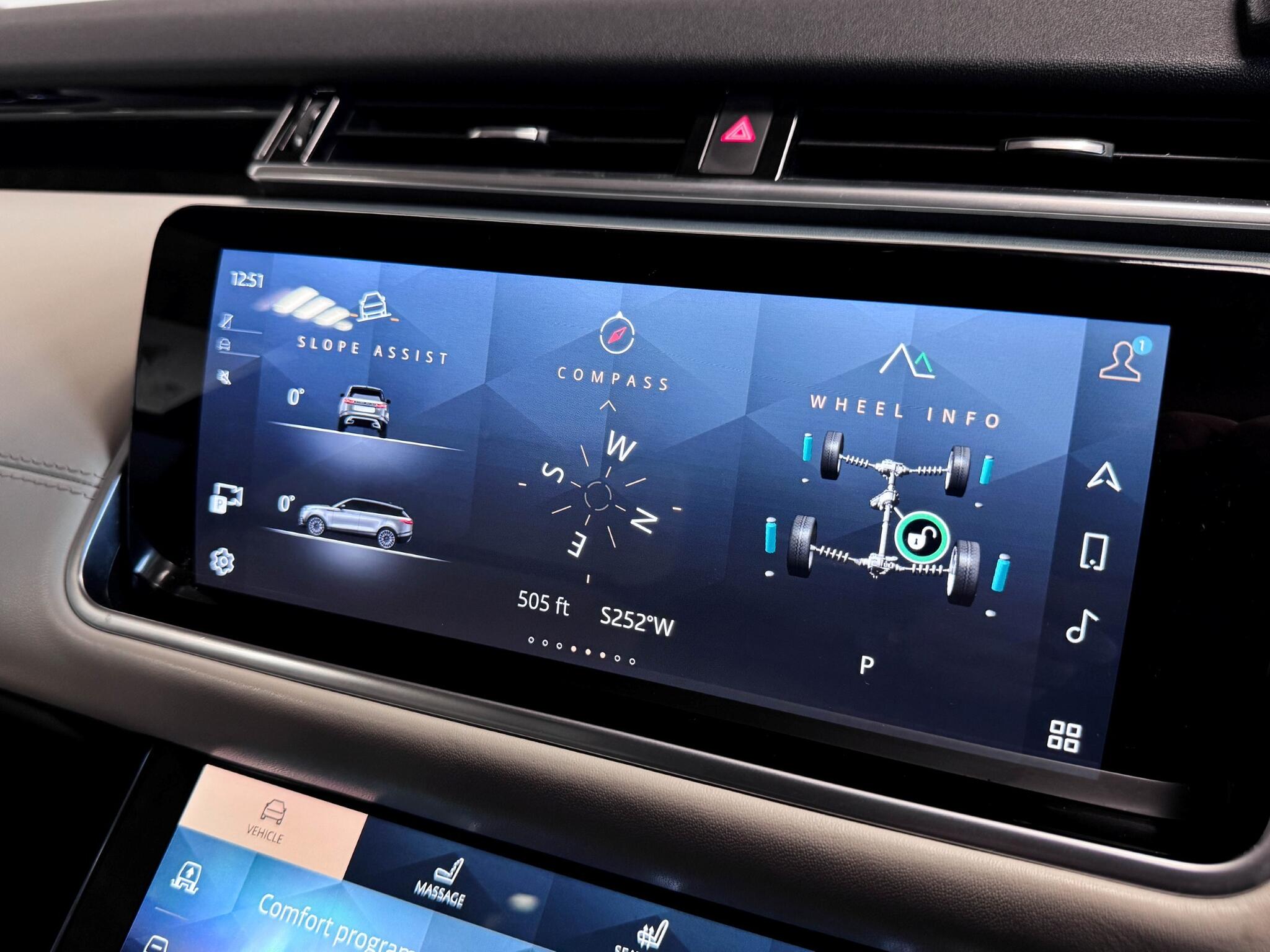Land Rover Range Rover Velar view 43