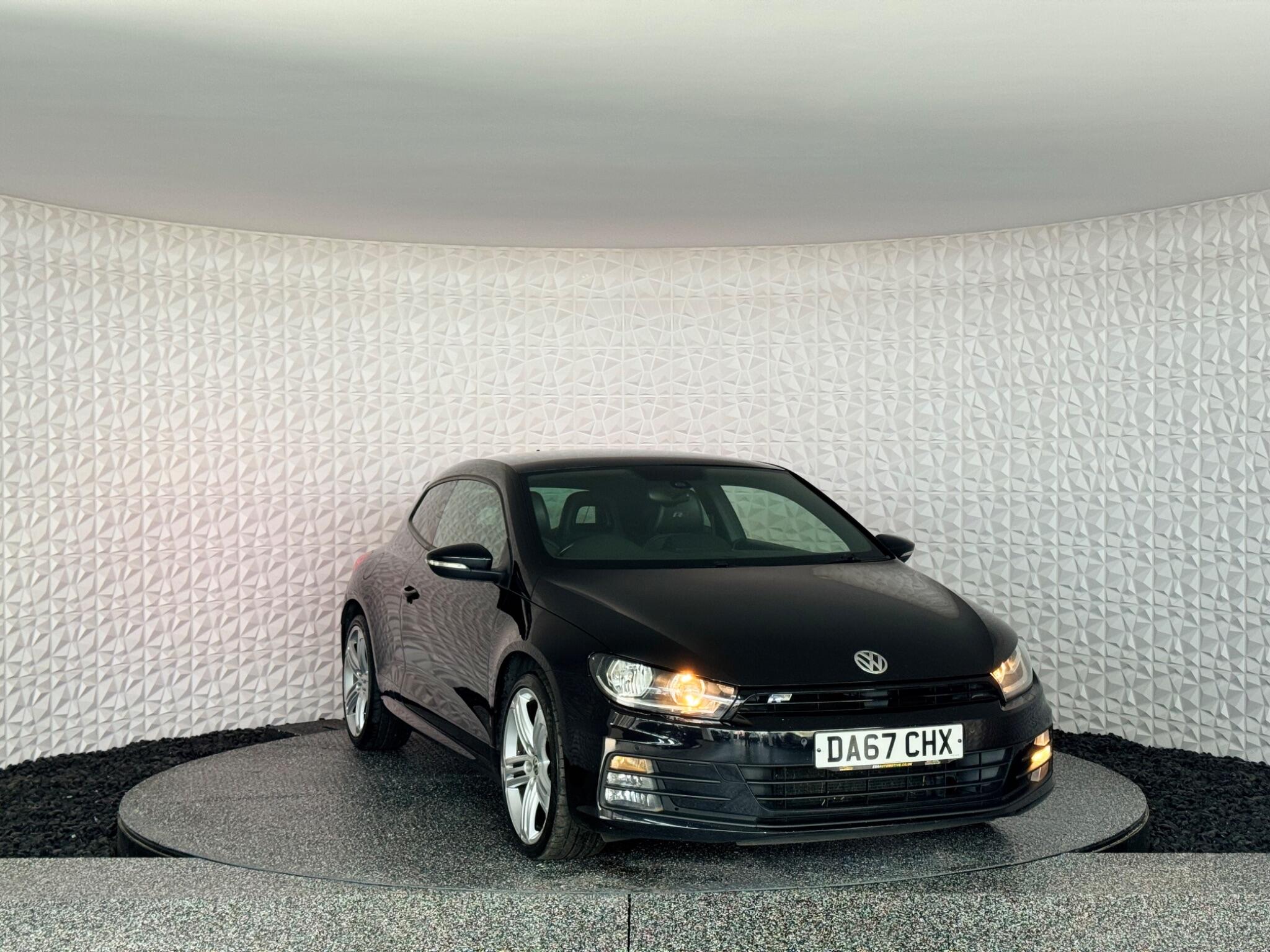 Volkswagen Scirocco view 5