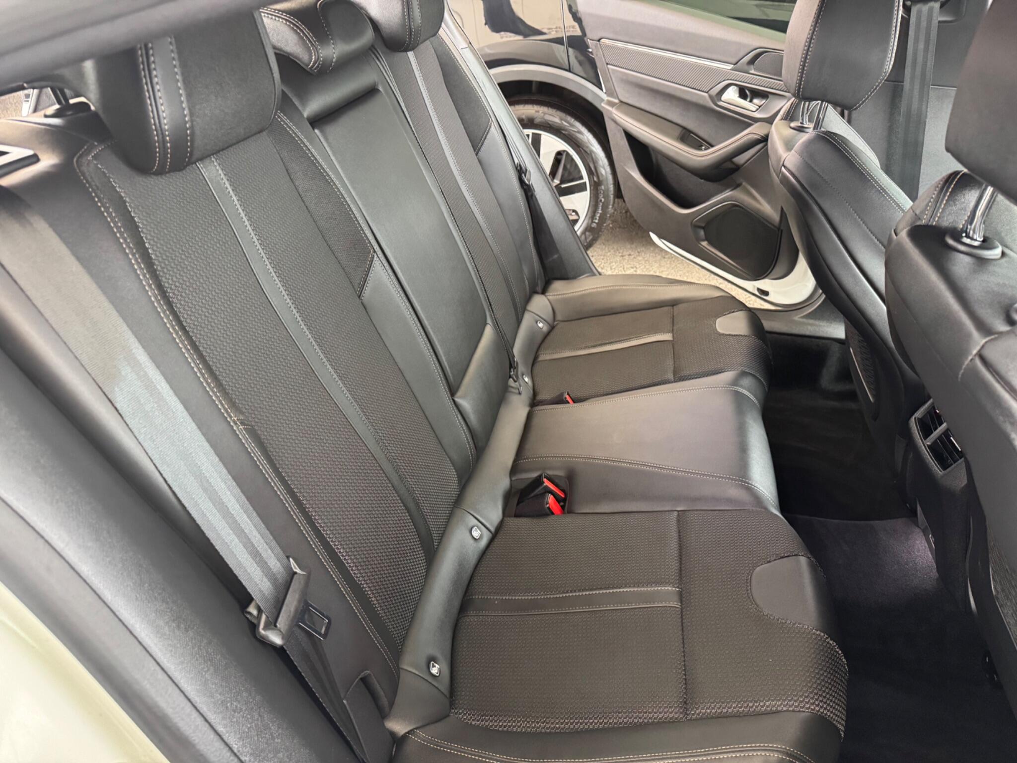 Peugeot 508 view 21