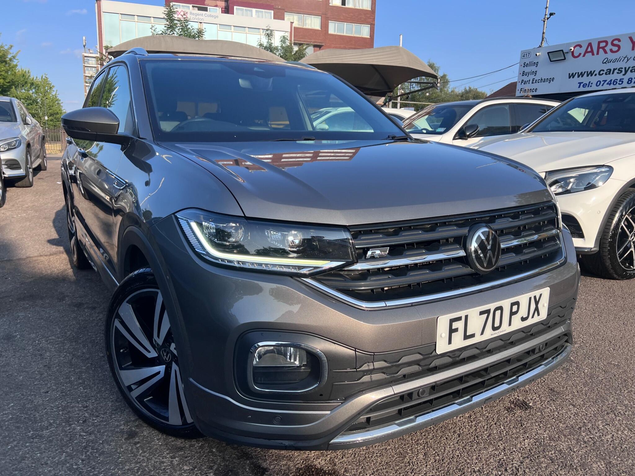Volkswagen T-Cross view 5