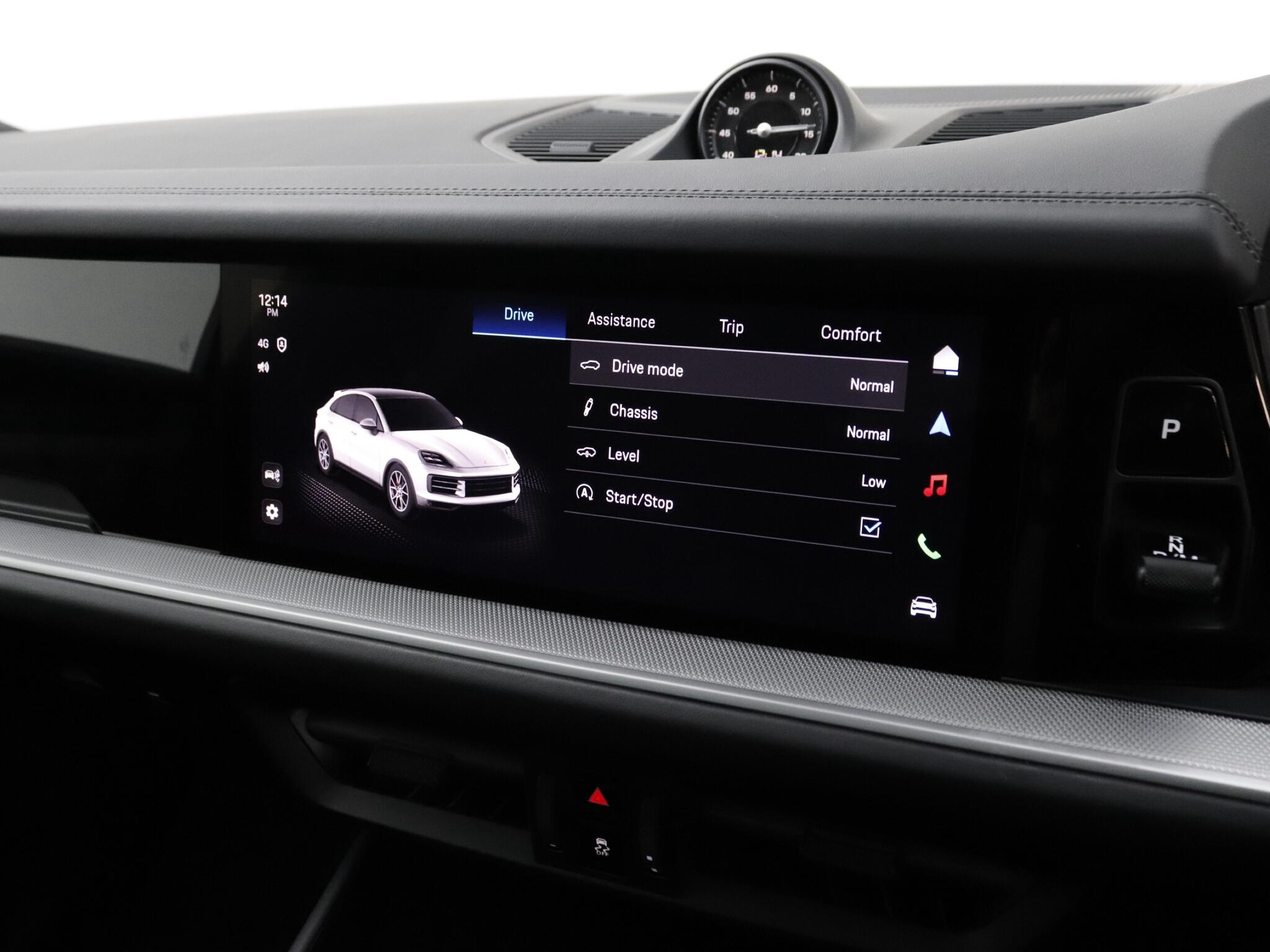 Porsche Cayenne view 33