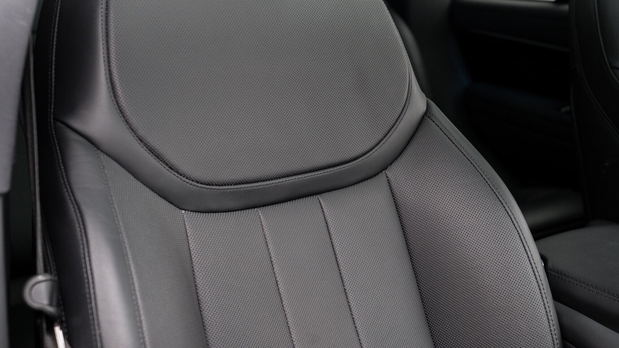 Land Rover Range Rover view 32