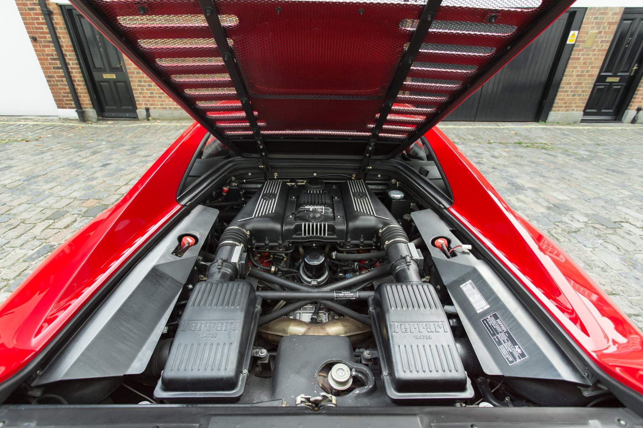 Ferrari F355 view 20