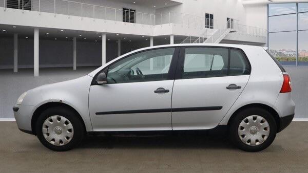 Volkswagen Golf view 6