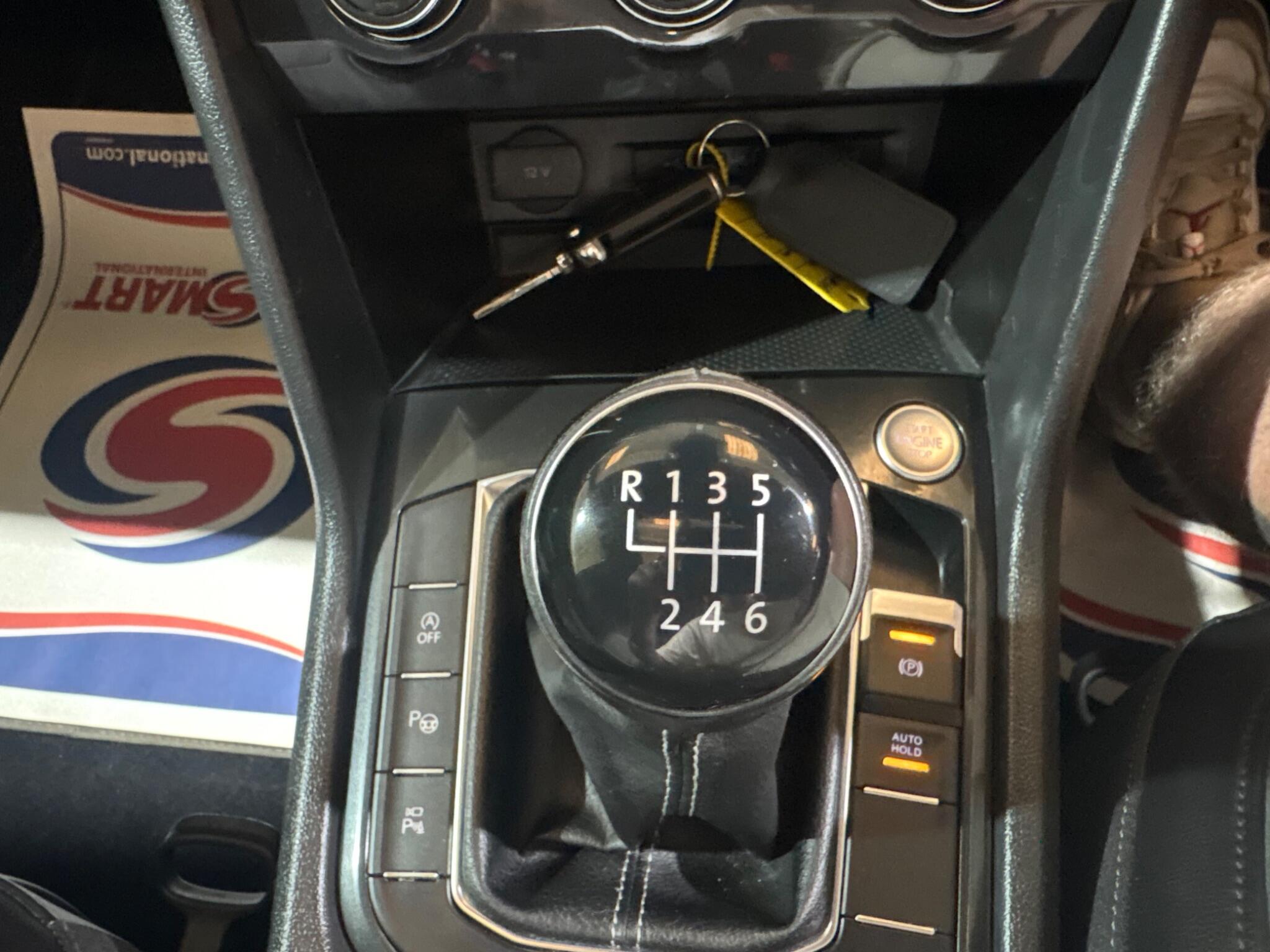 Volkswagen Tiguan view 17
