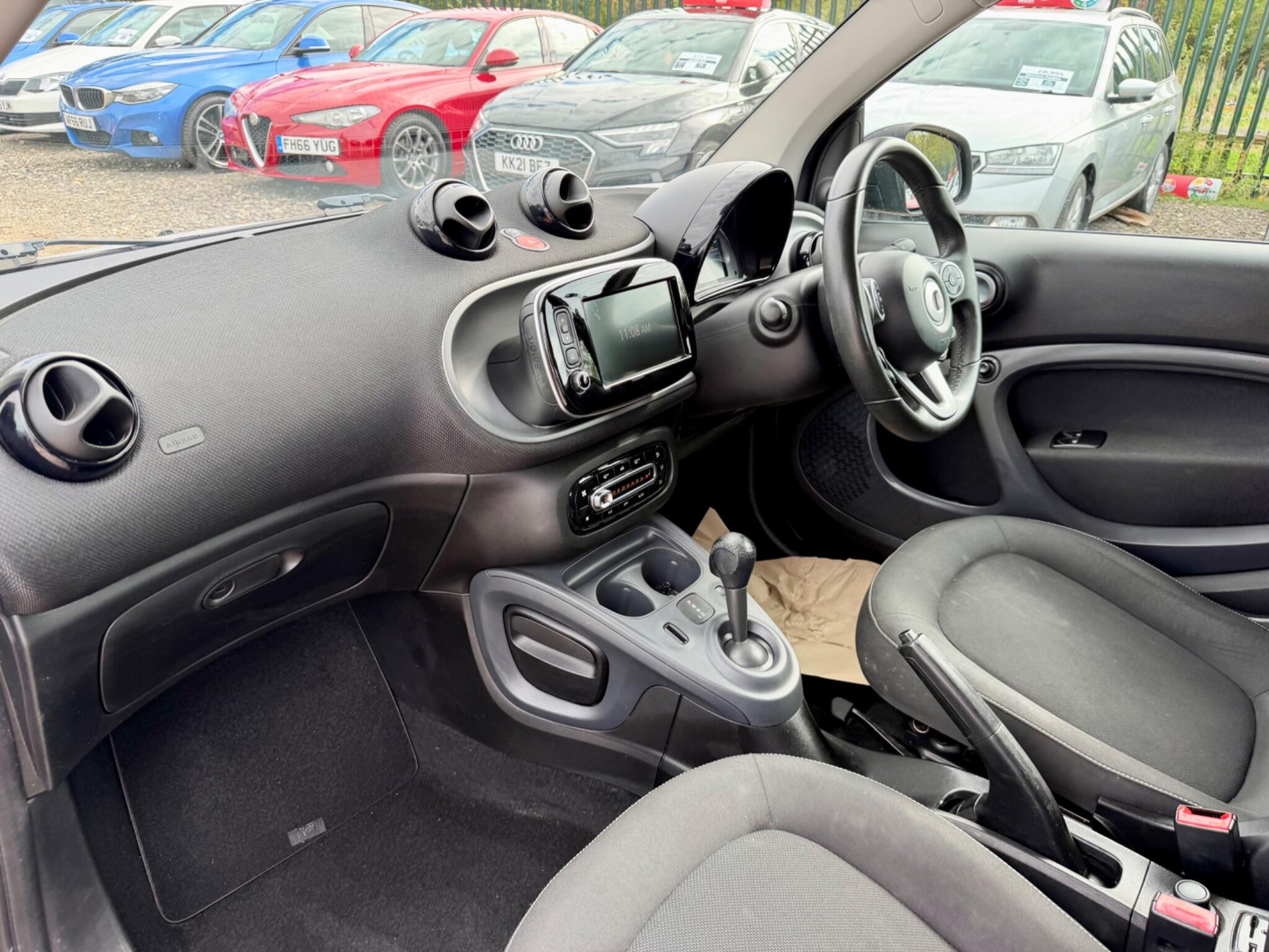 Smart Fortwo view 19