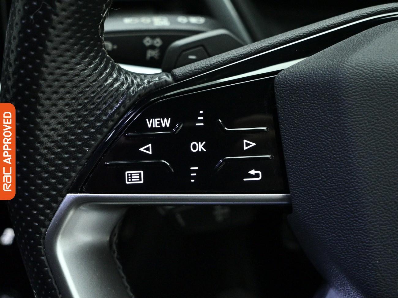 Audi Q4 e-tron view 24