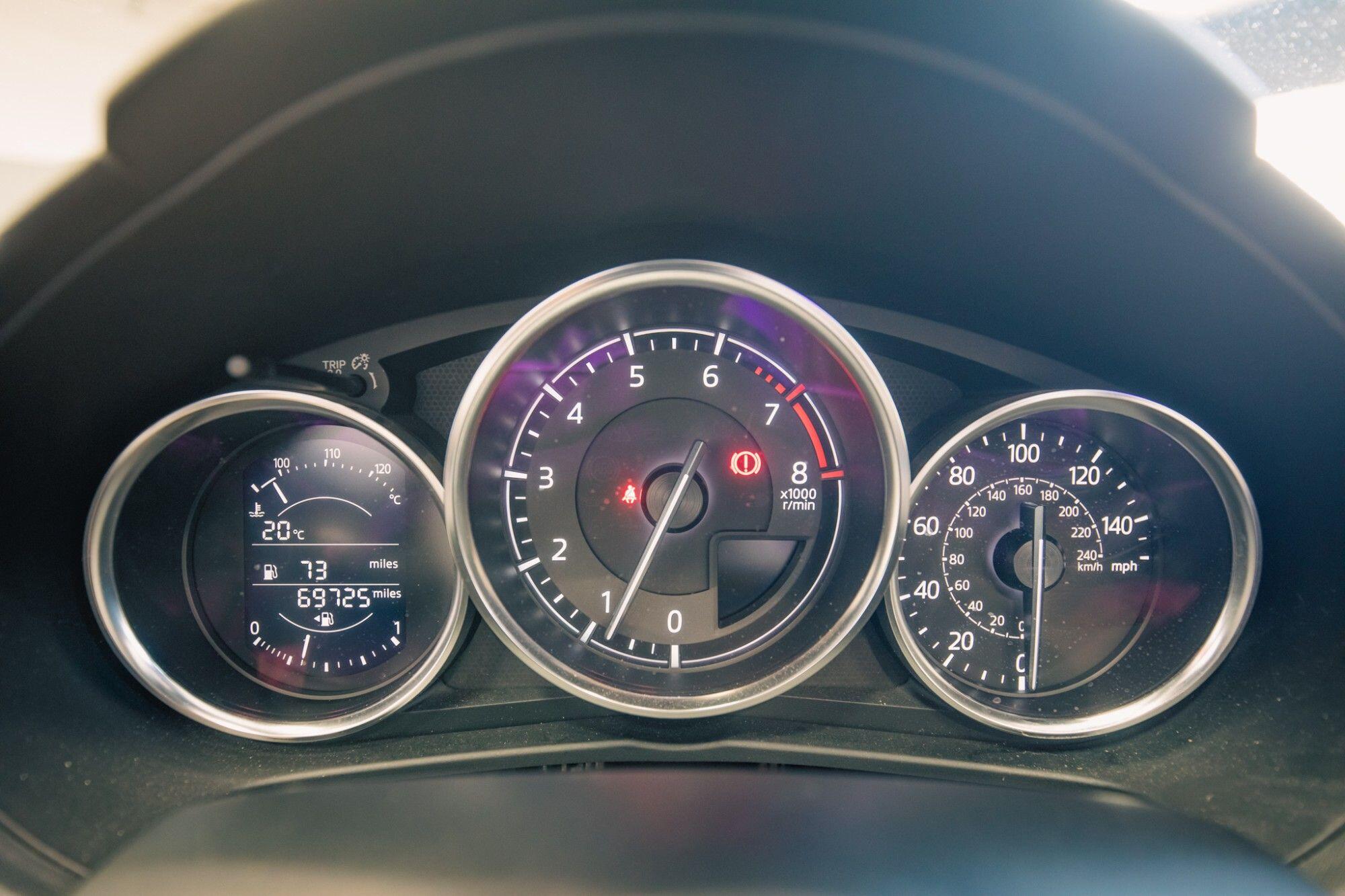 Mazda MX-5 view 13