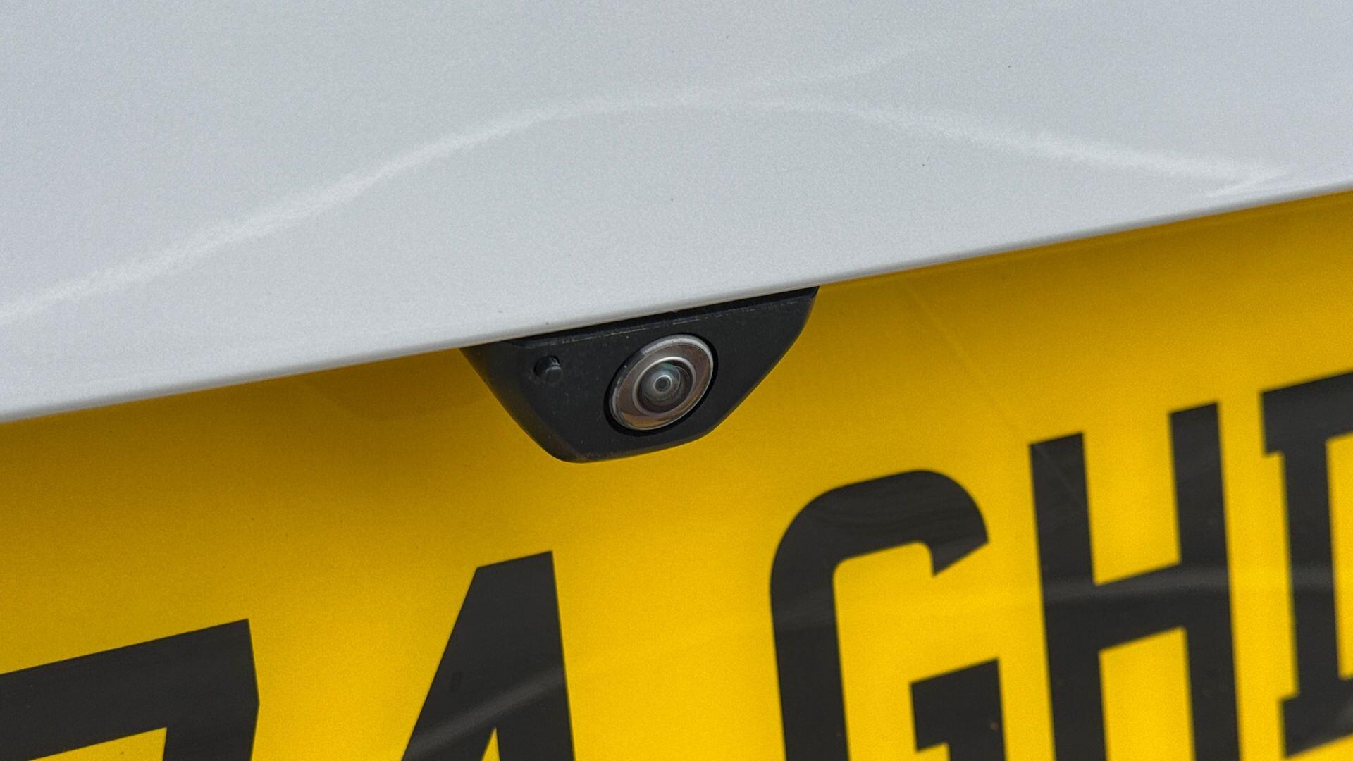 Land Rover Range Rover Sport view 21