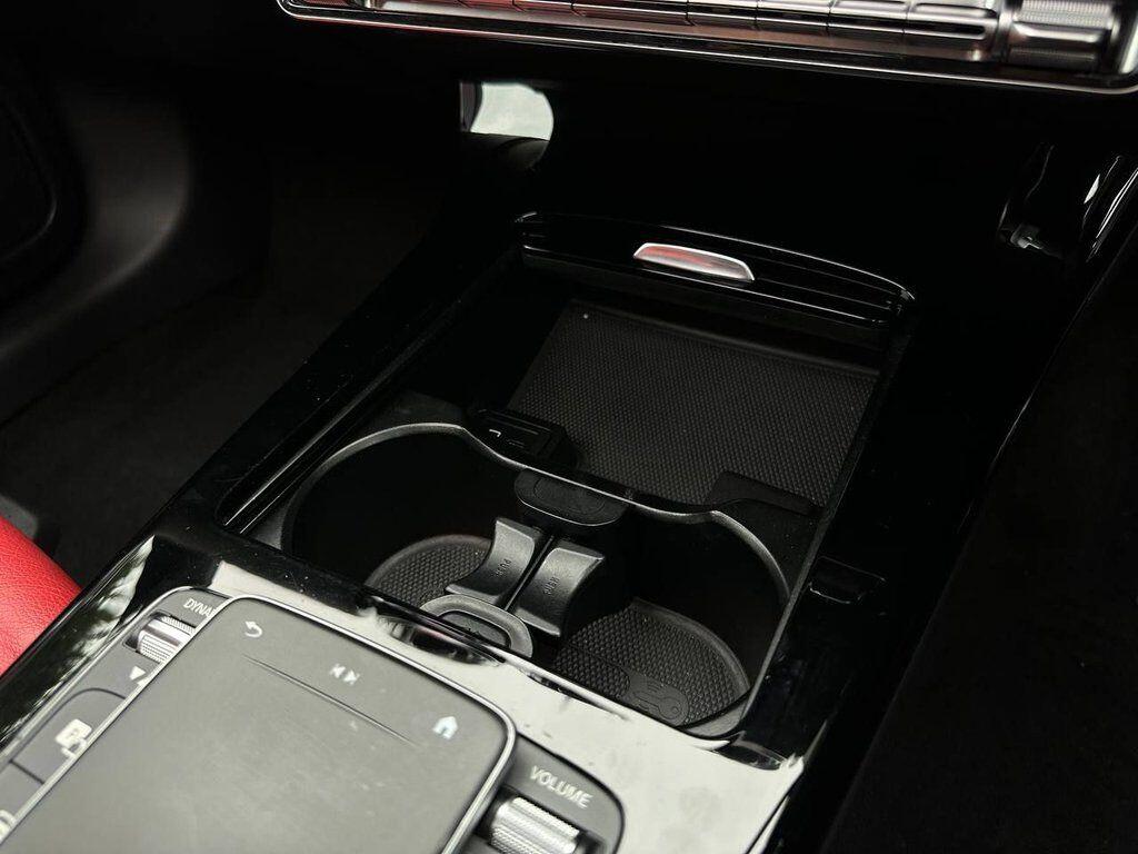 Mercedes-Benz Cla view 37