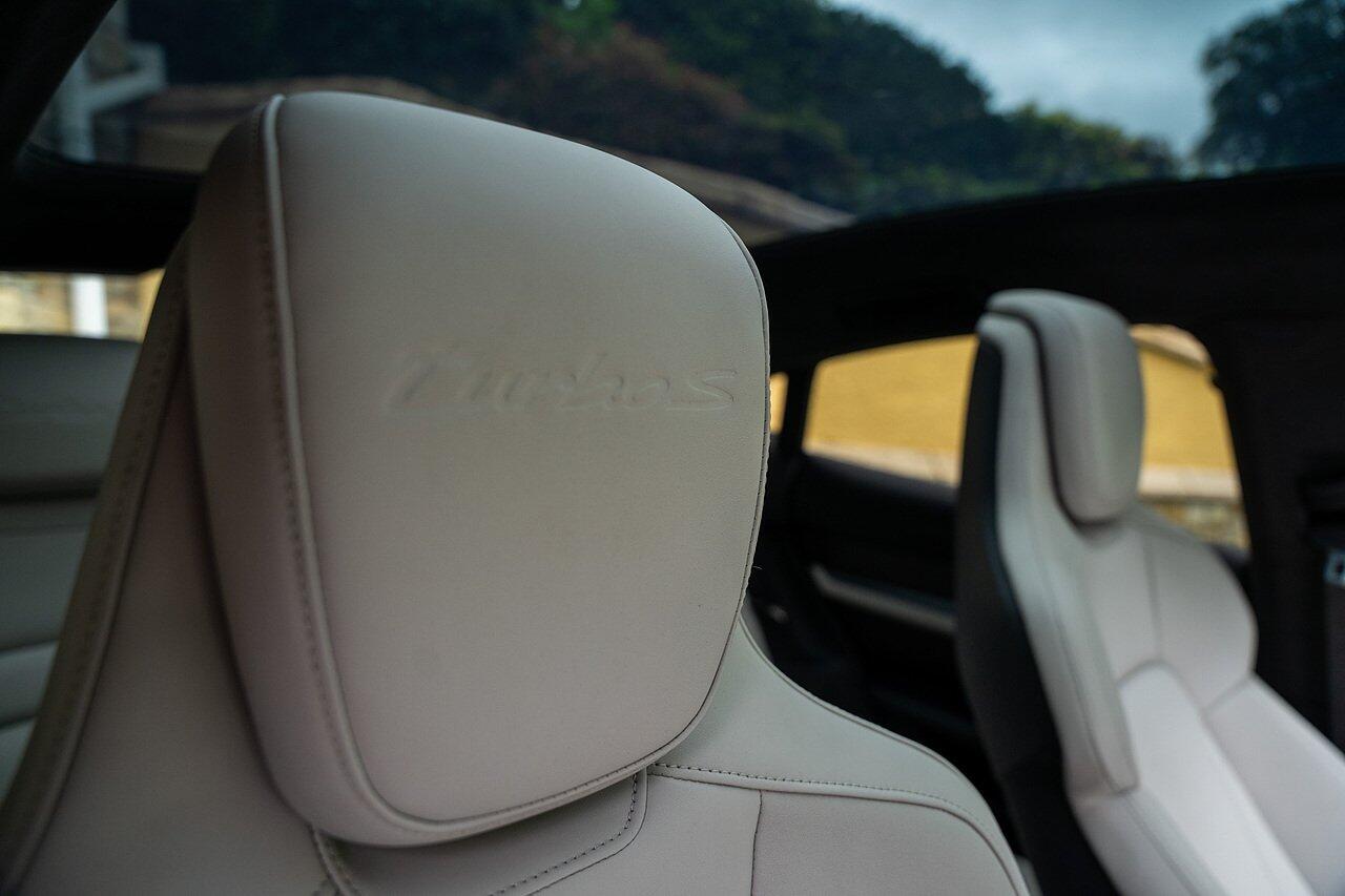 Porsche Taycan view 51