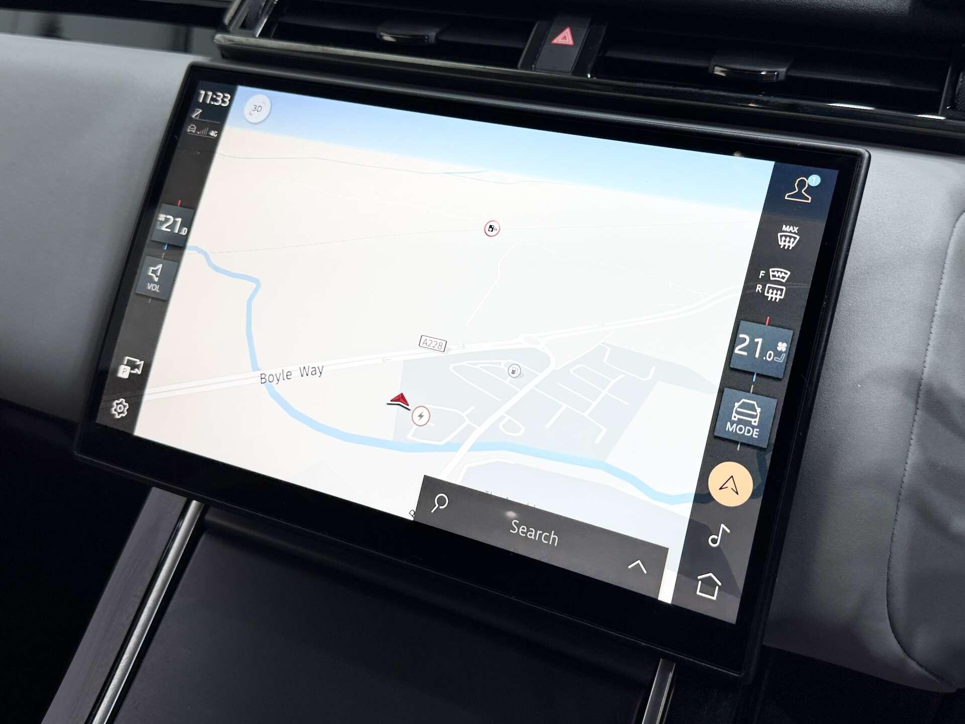 Land Rover Range Rover Velar view 42