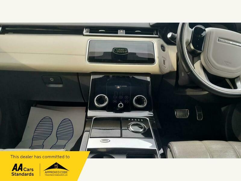 2019 Land Rover Range Rover Velar 2.0 D240 R-Dynamic HSE Auto 4WD Euro 6 (s/s) 5dr • 55,000 miles image 23