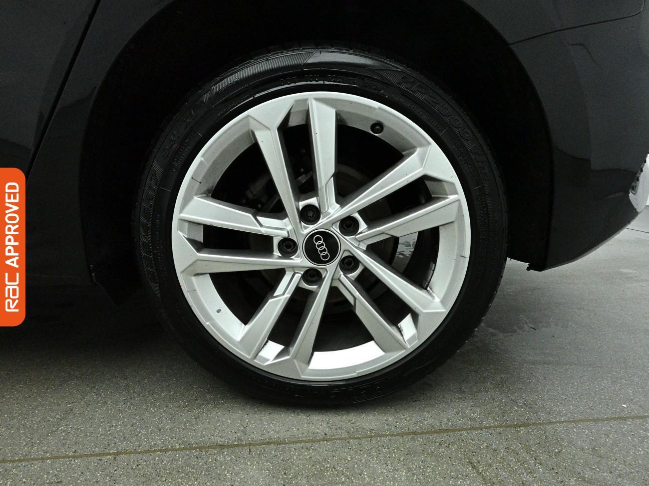 Audi A3 view 24