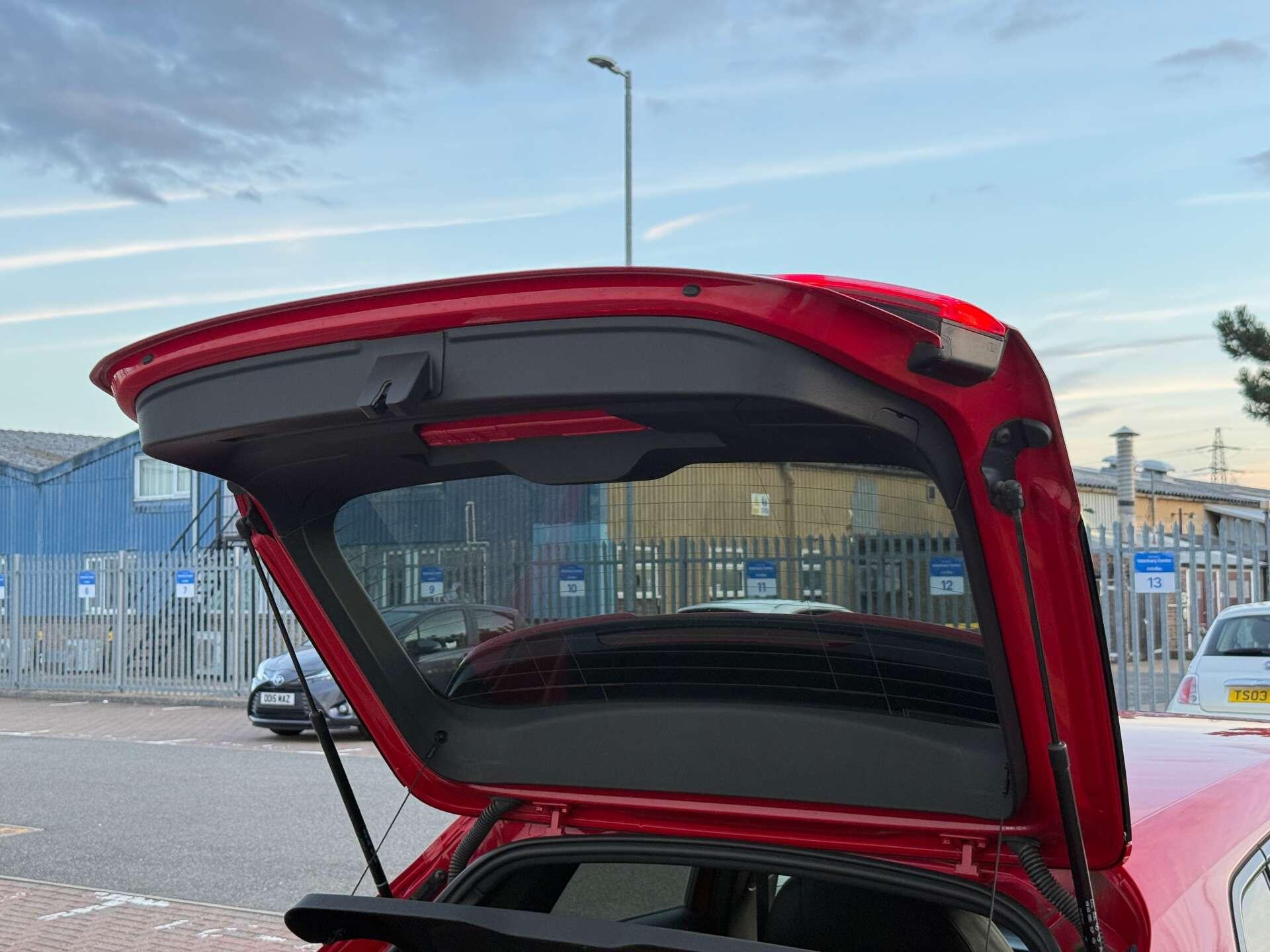 Audi S3 view 20