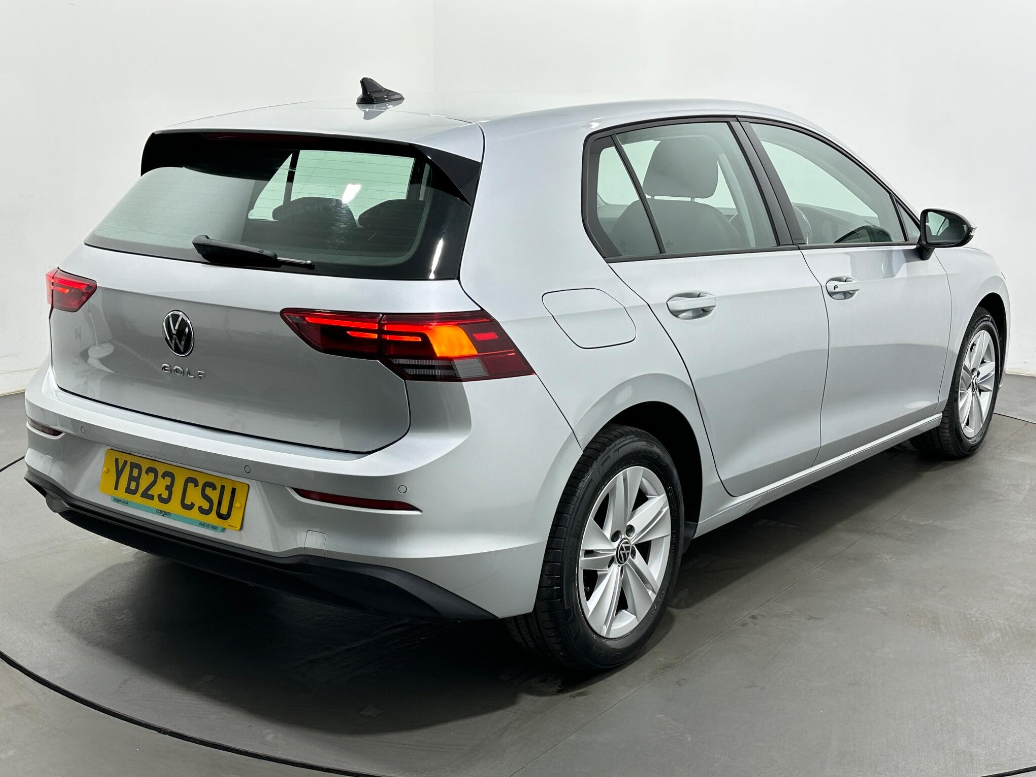 Volkswagen Golf view 51