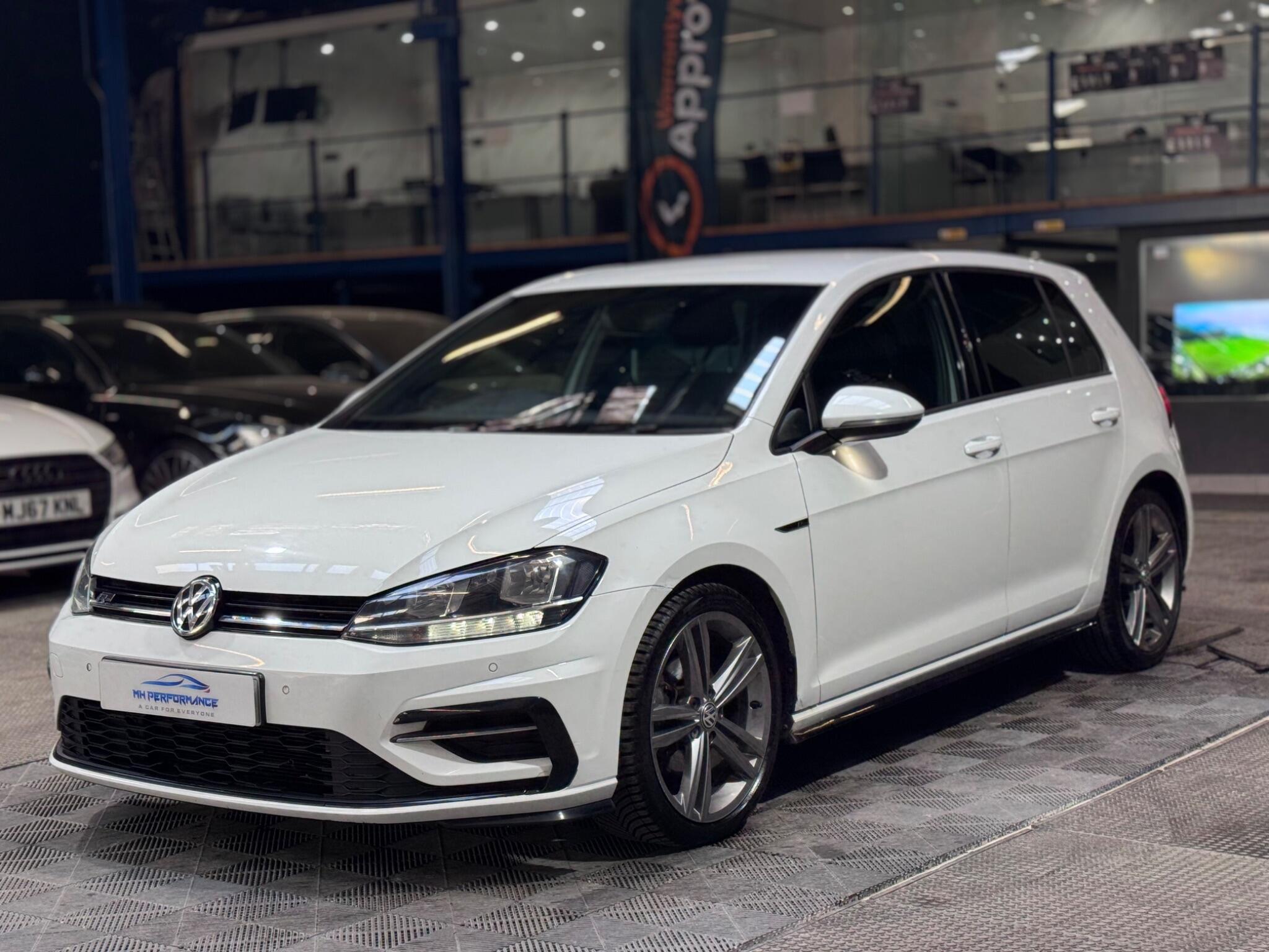 Volkswagen Golf view 24