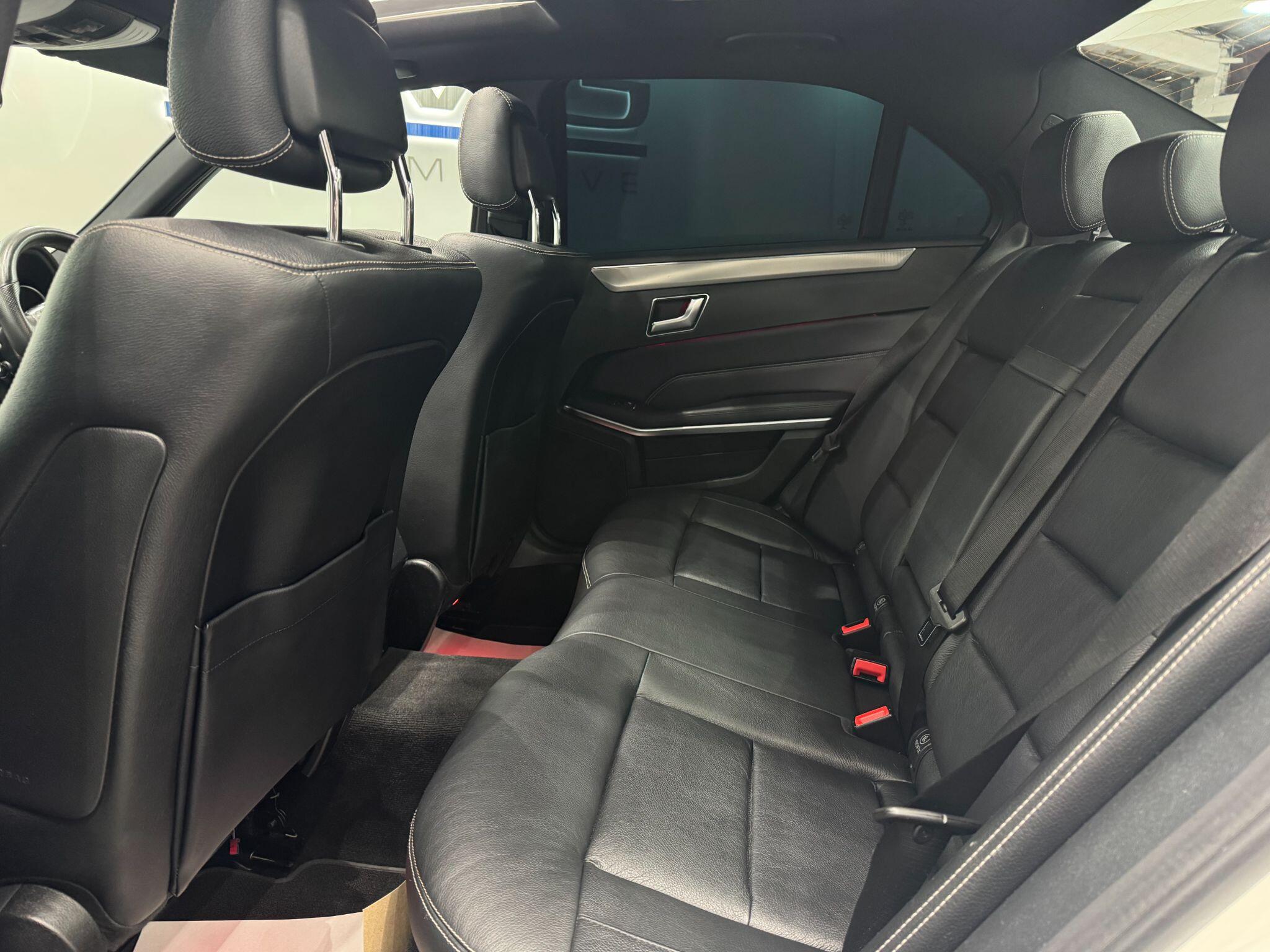Mercedes-Benz E-Class view 36