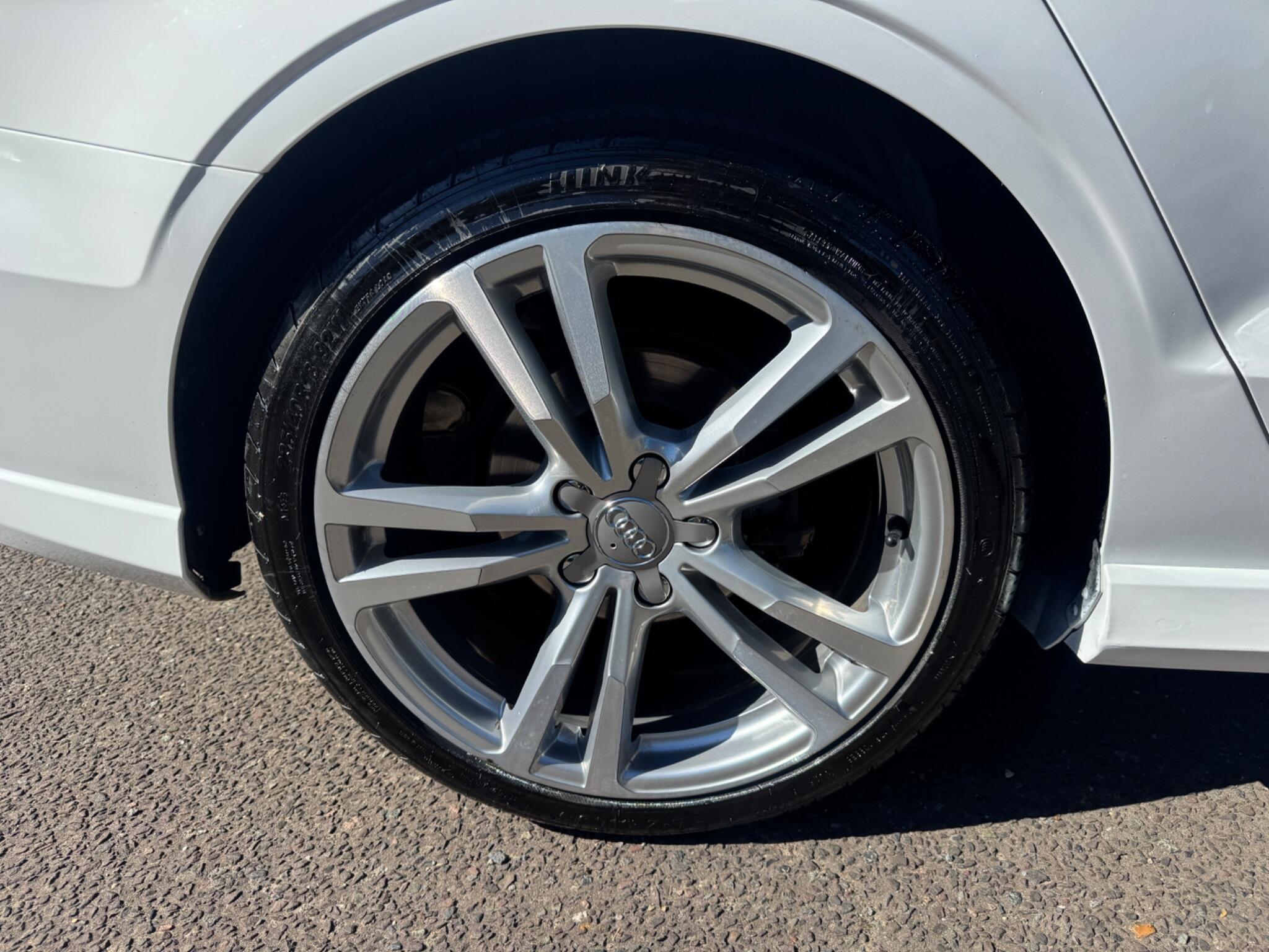 Audi A3 view 37