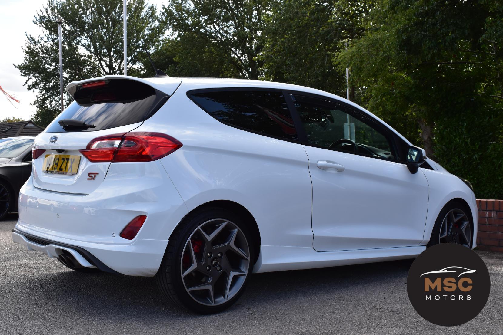 Ford Fiesta view 18