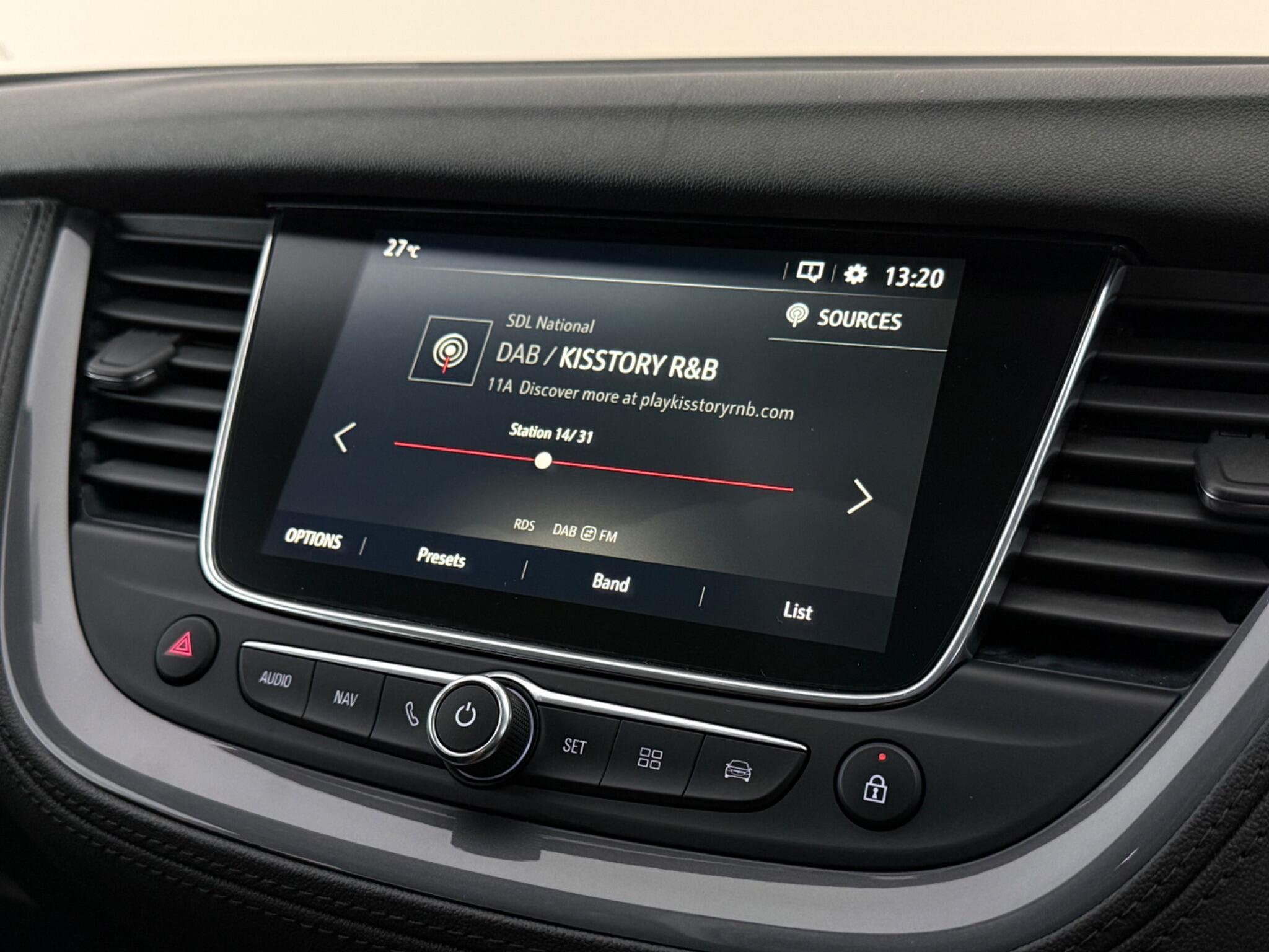 Vauxhall Grandland X view 28