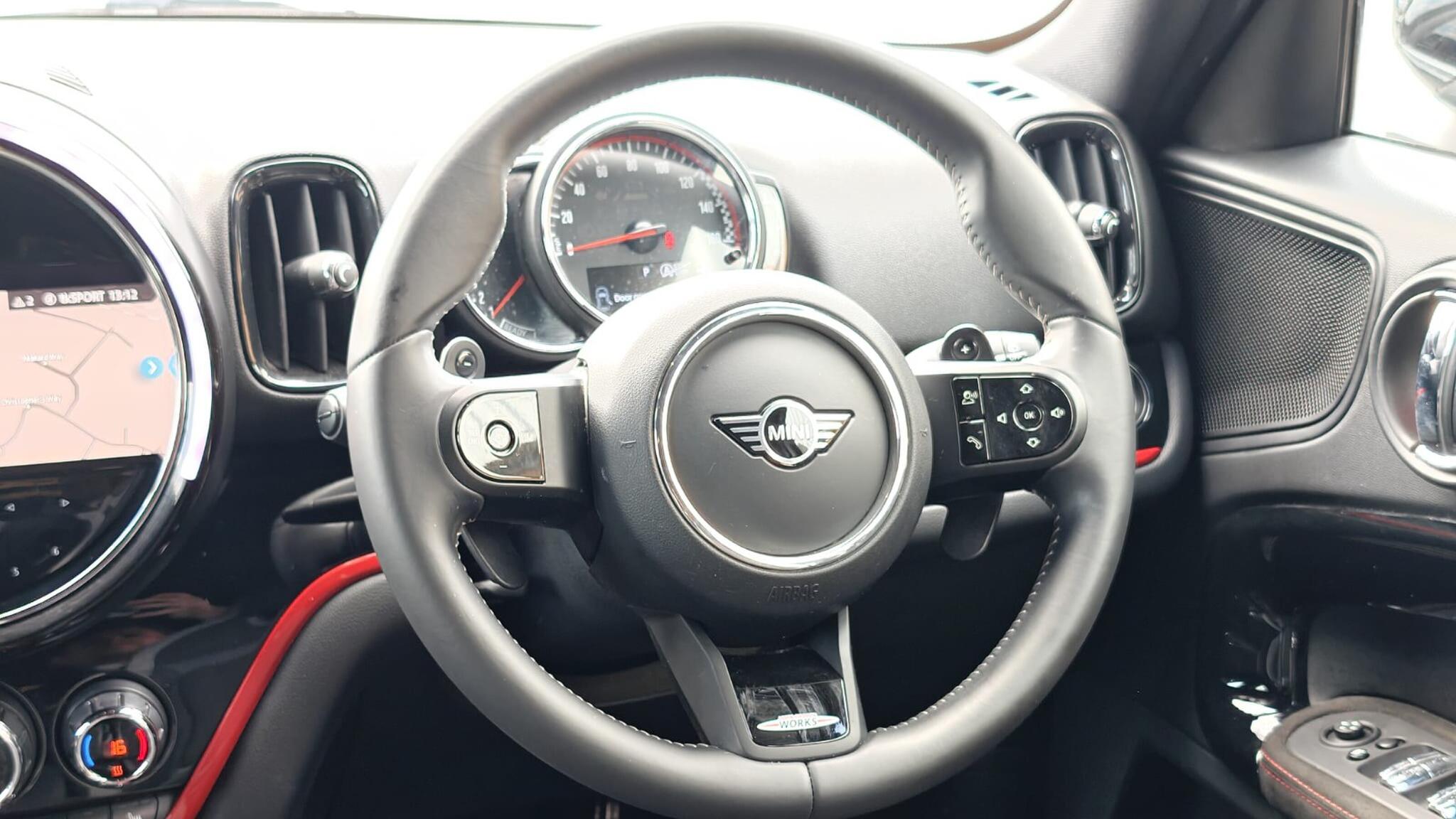 Mini Countryman view 14